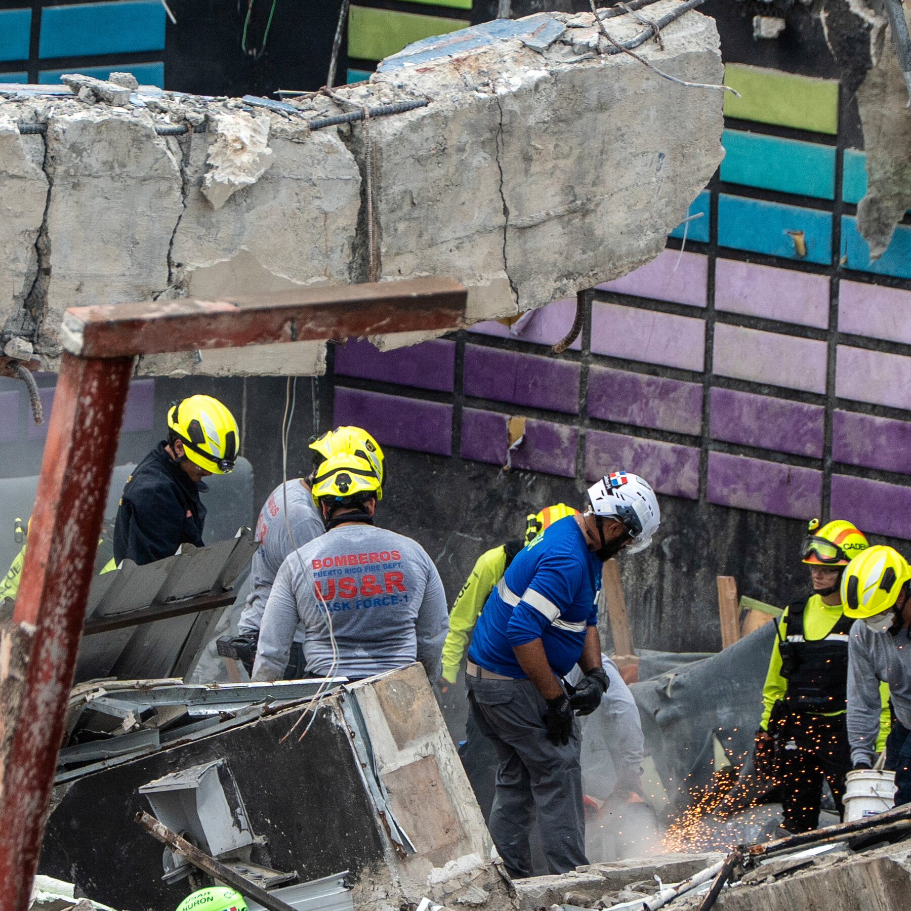 Death Toll in Dominican Republic Roof Collapse Hits 218
