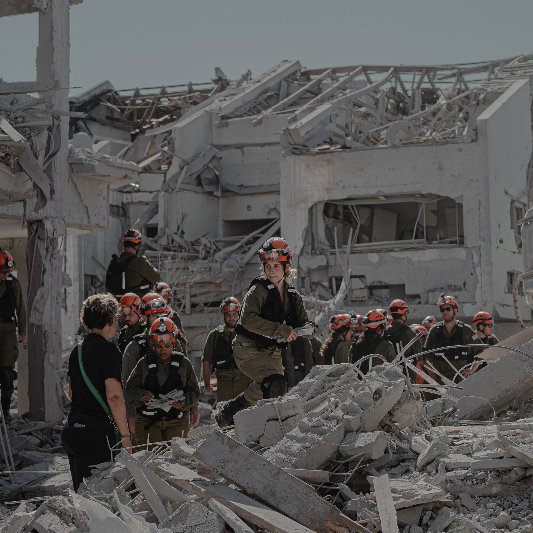 Defying Calls for De-Escalation, Israel and Iran Exchange Deadly Fire