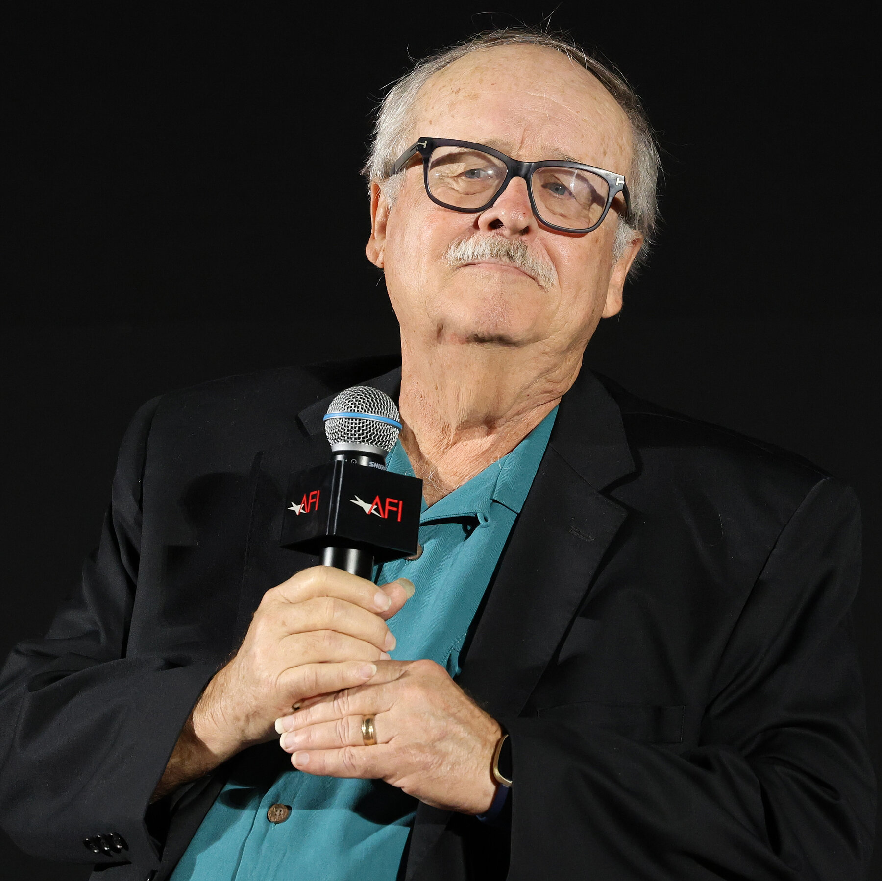 Dennis McDougal, True-Crime Author and Muckraker of the Movie Industry, Dies at 77