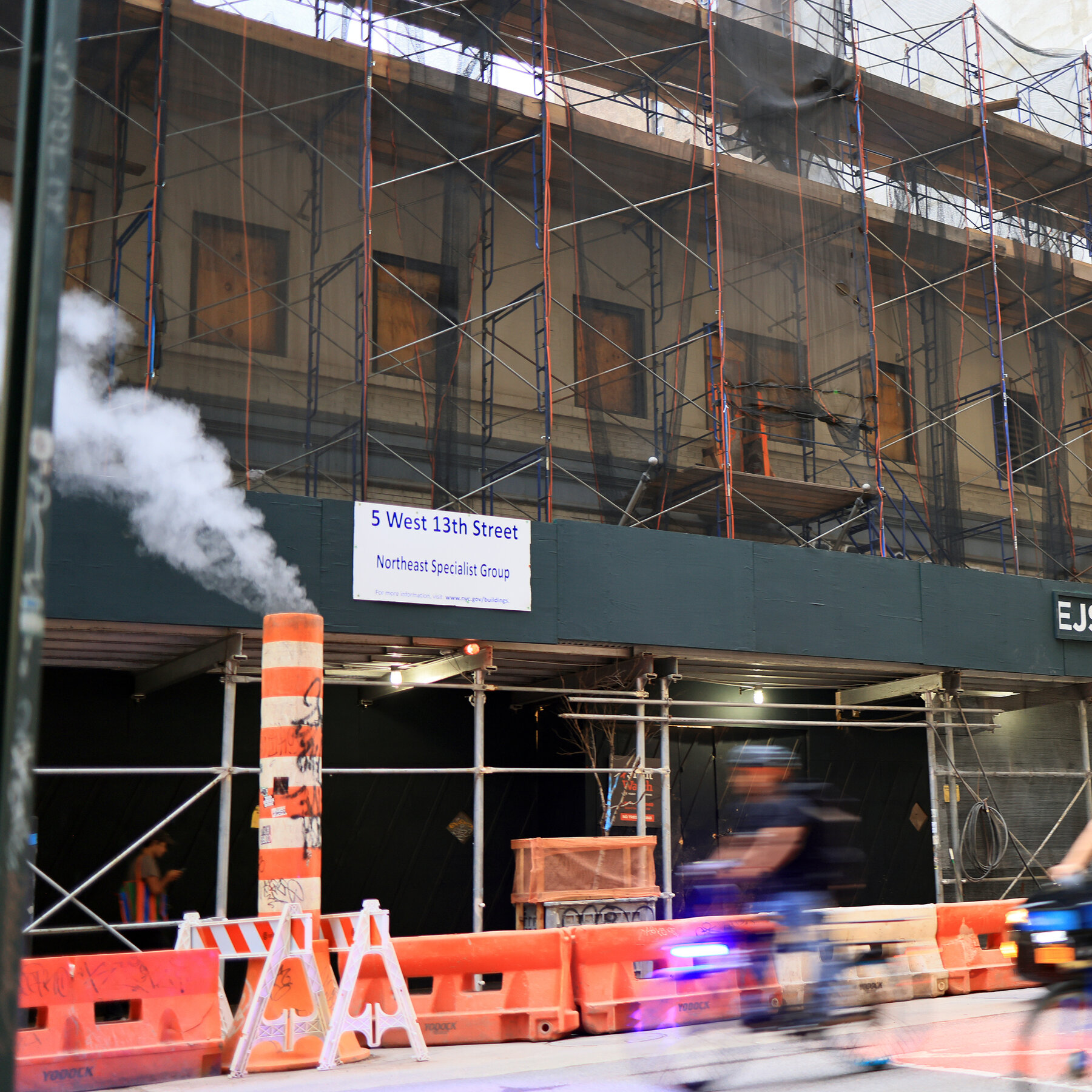 Does Manhattan Need More Luxury Towers?
