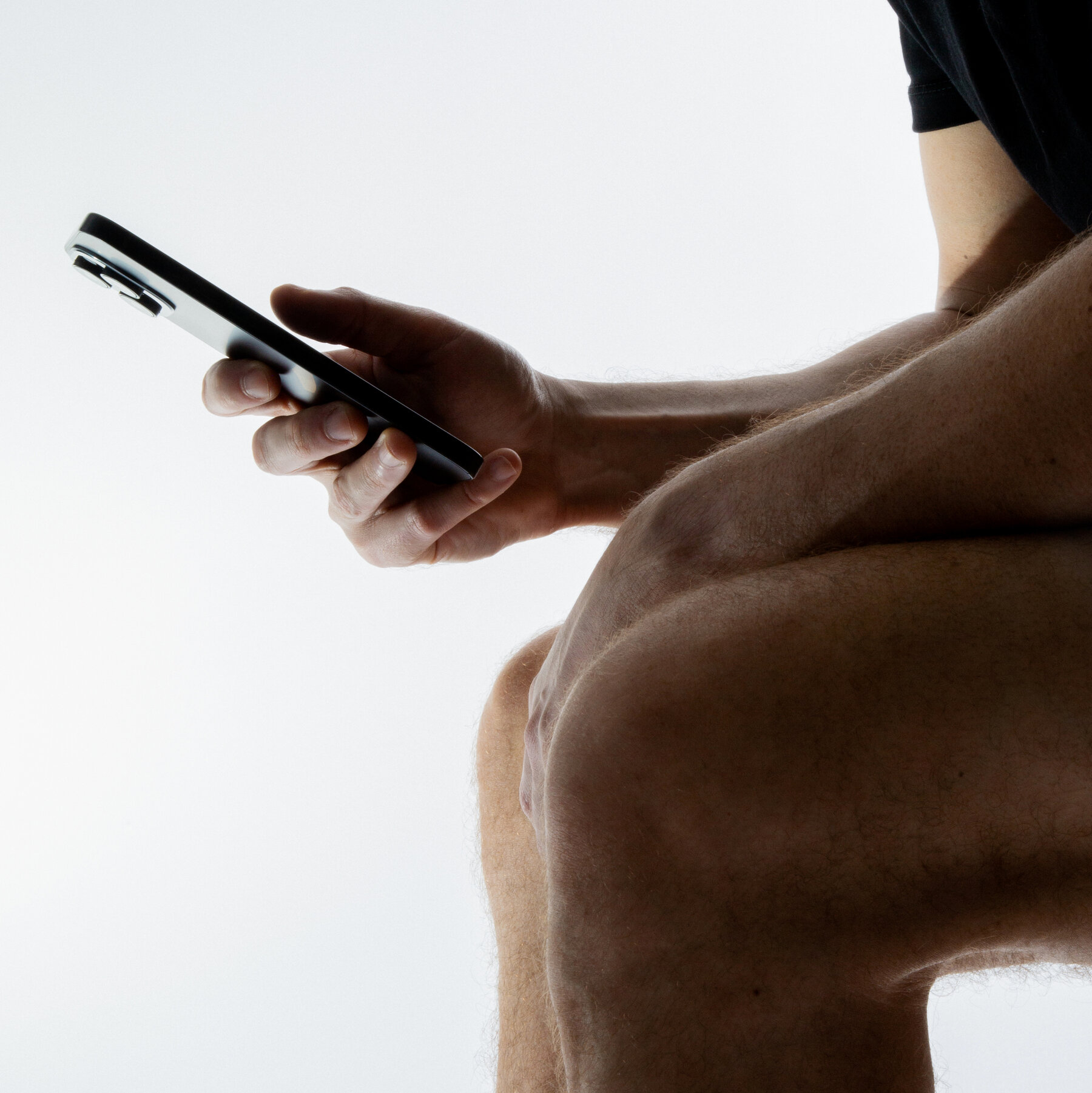 Does Smartphone Use Contribute to Hemorrhoids?