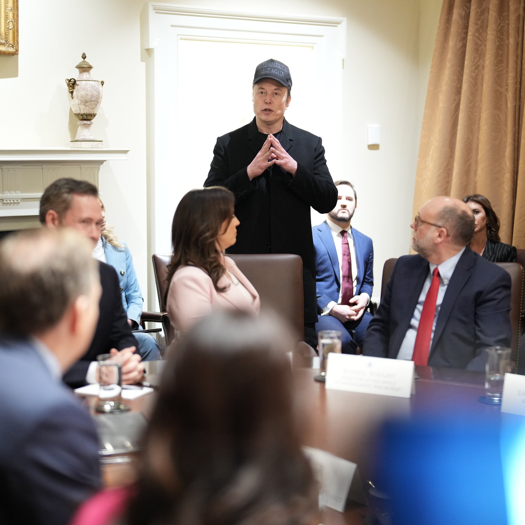 Elon Musk’s Starlink Expands Across White House Complex