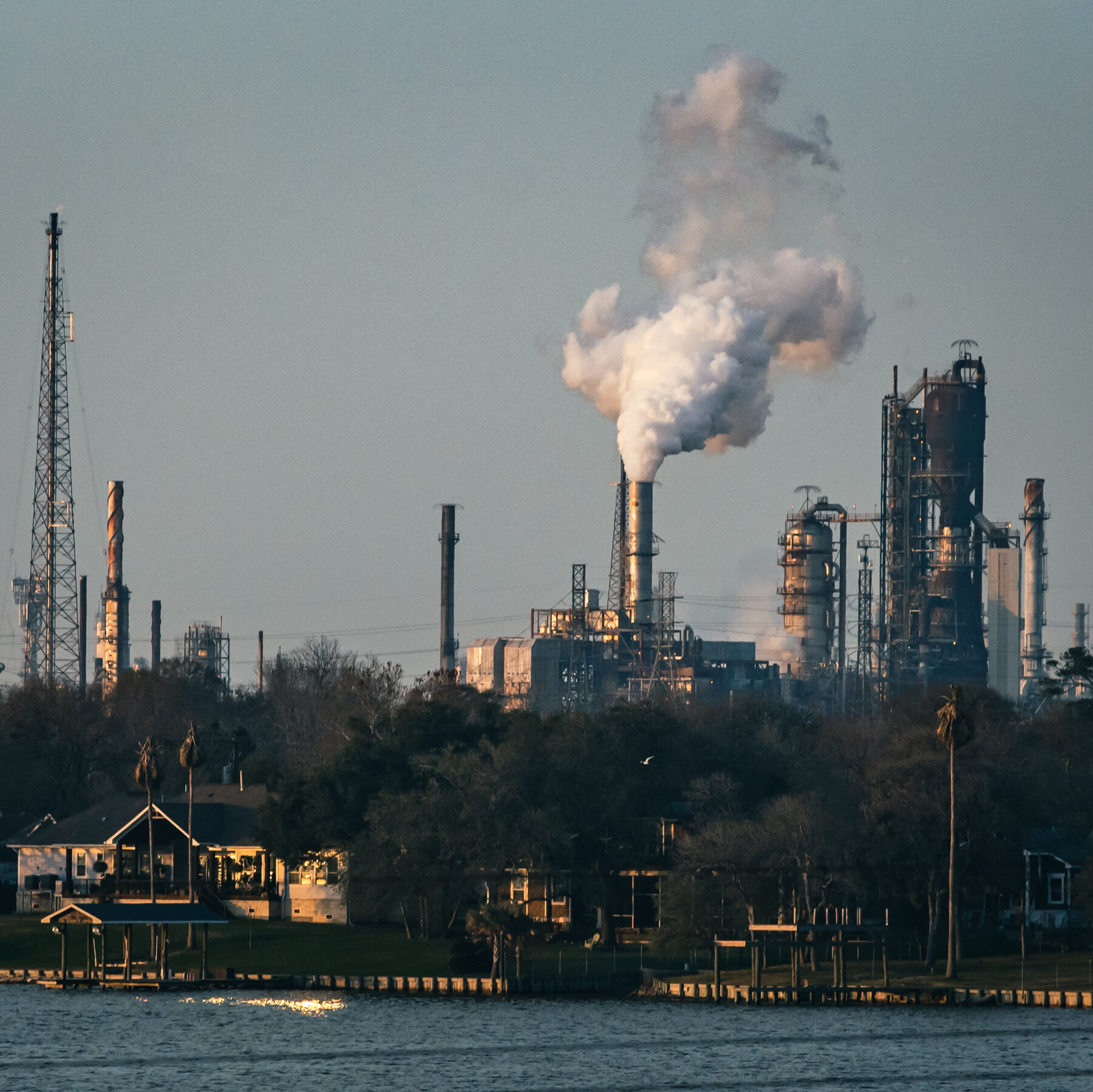Energy Dept. Cancels $3.7 Billion for New Technologies to Lower Emissions