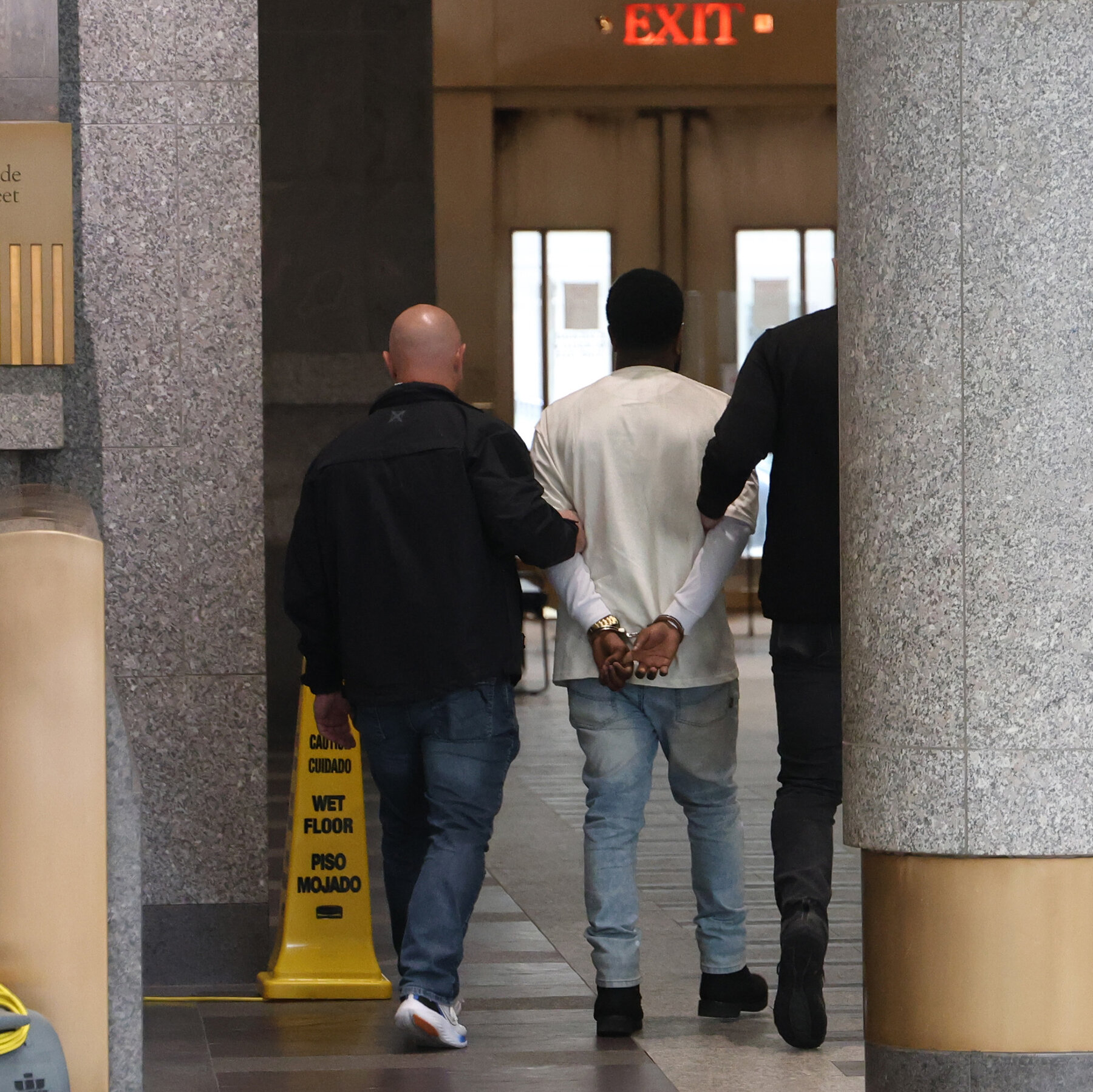 E.P.A. Workers Are Unsettled as ICE Makes Arrests in Their Building