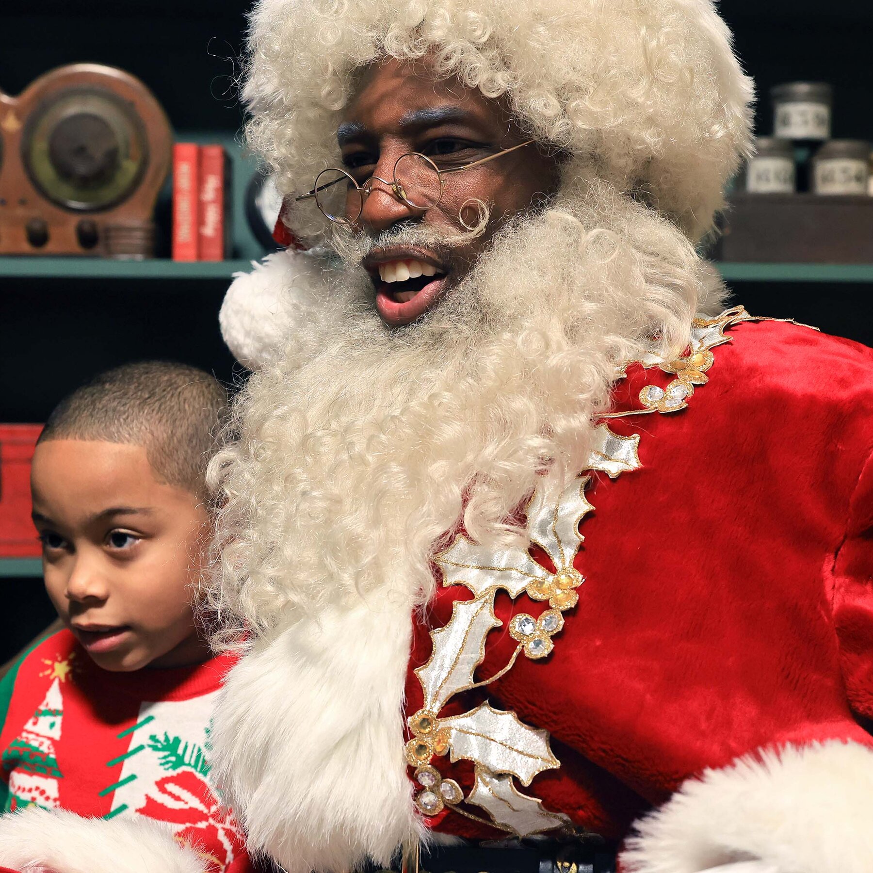 Even Santa Claus Is in Debt This Christmas