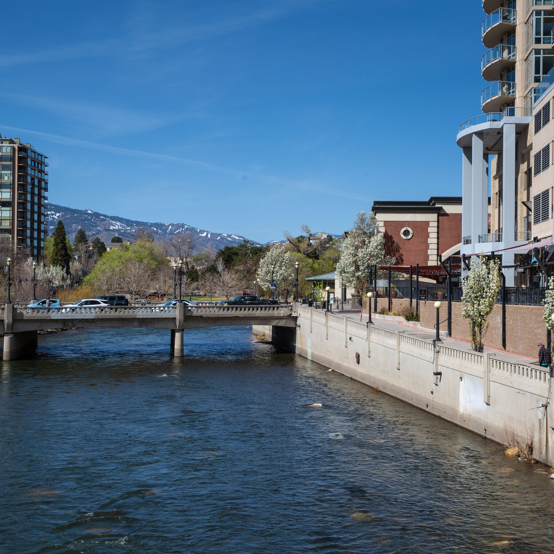 False U.S.G.S. Report of 5.9 Earthquake Sends Phones Buzzing in Nevada