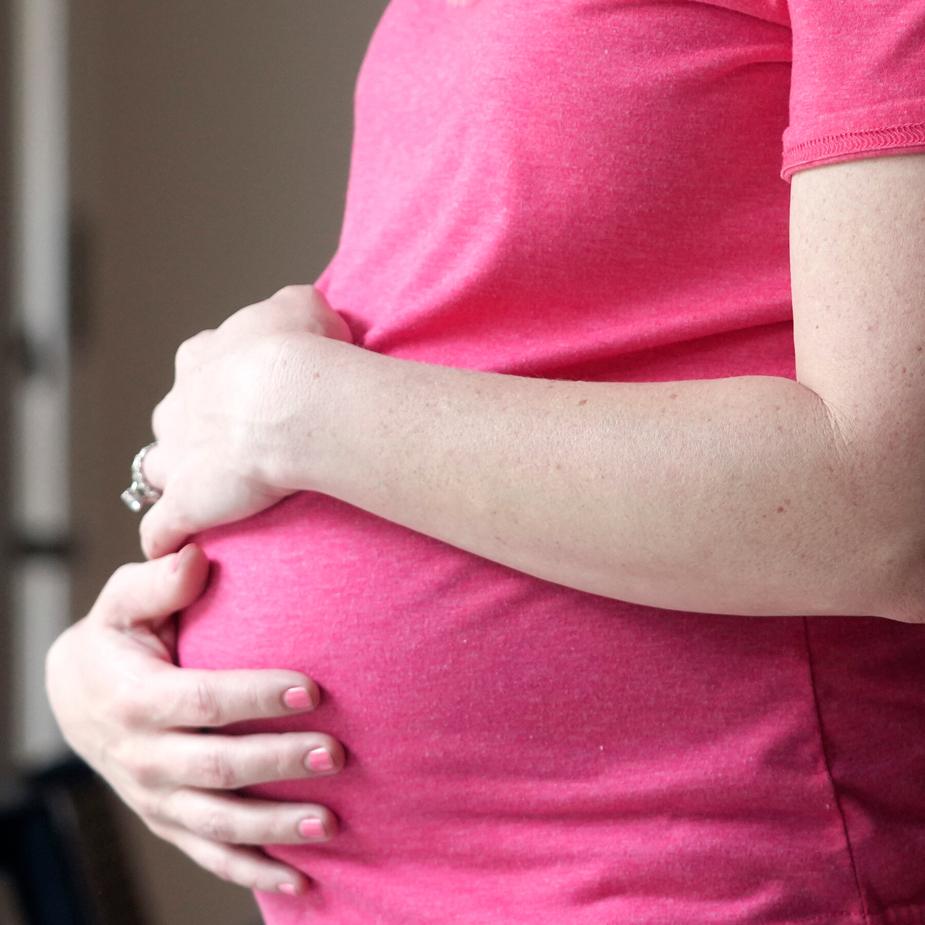 F.D.A. Panel Debates ‘Black Box’ Warning for Antidepressants in Pregnancy