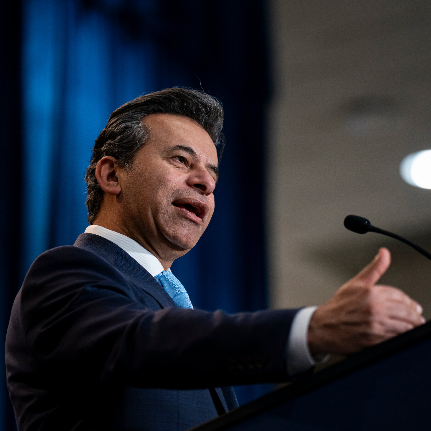 F.D.A. Panel to Reassess Hormone Therapy Warnings