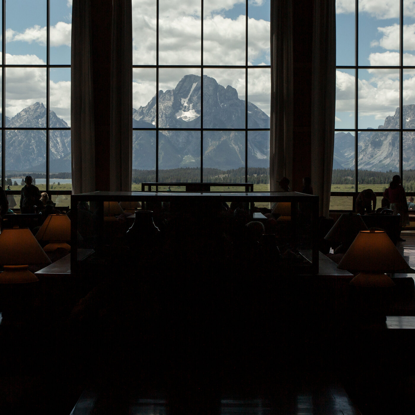 Fed Chair Faces Scrutiny — and Bats — at Major Policy Speech in Mountain Forum