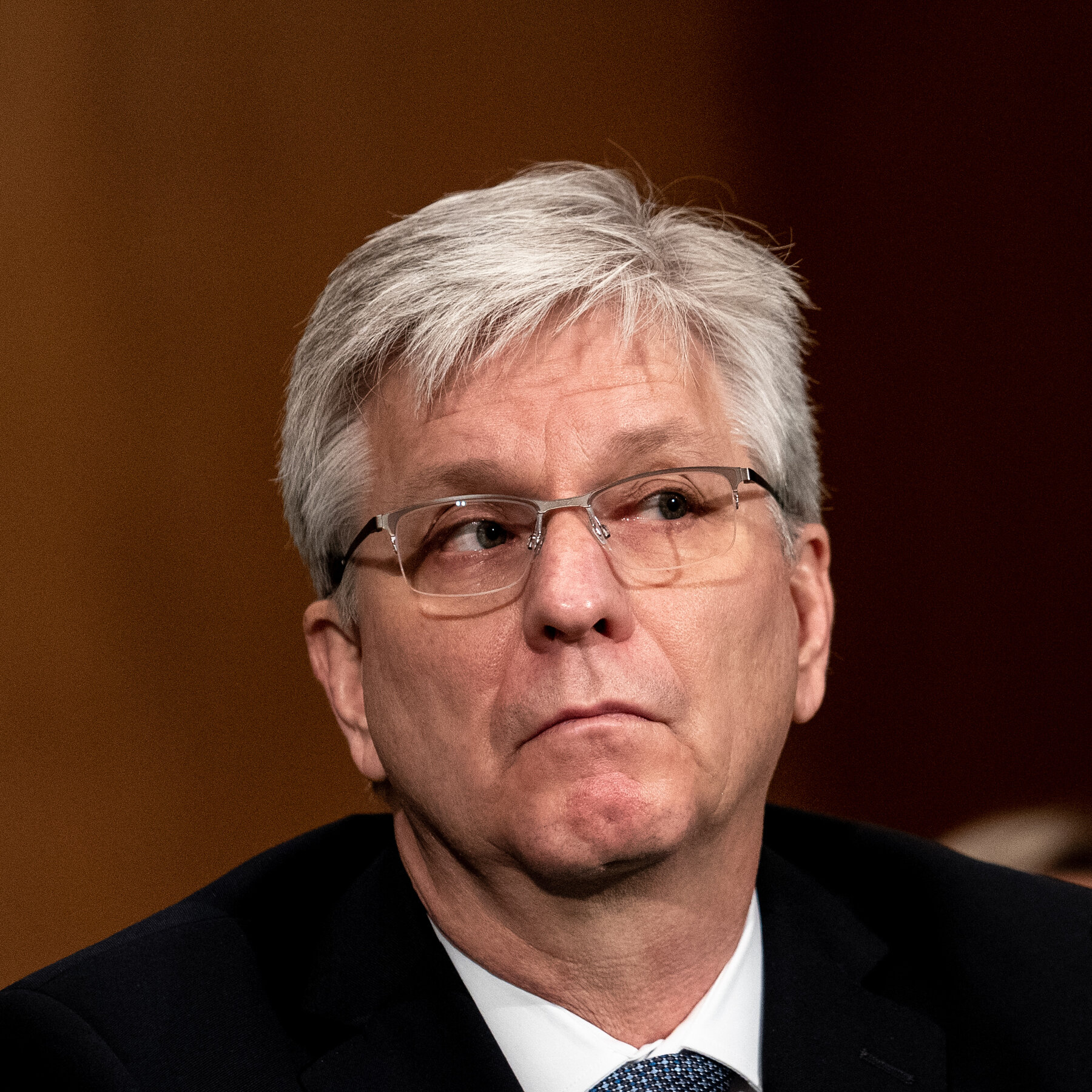 Fed Governor Calls for Rate Cuts as Soon as July