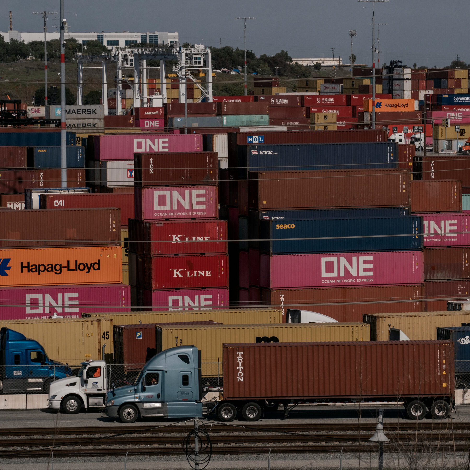 Fed Holds Interest Rates Steady, but Trump’s Tariffs Could Slow Inflation Progress