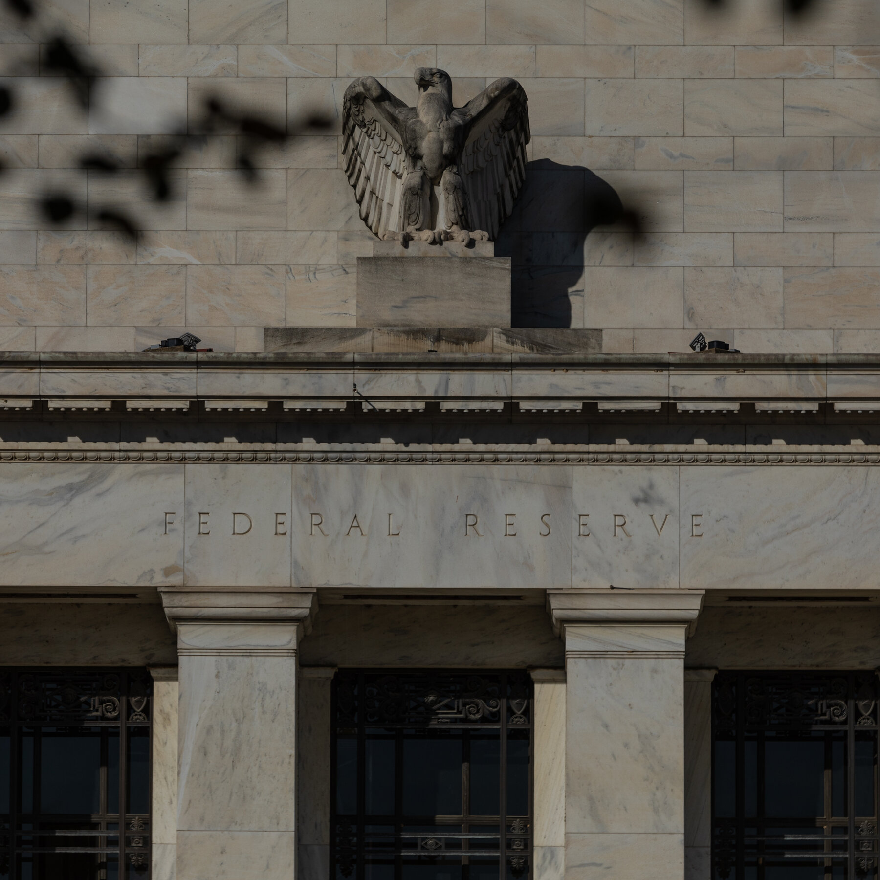 Fed Under Pressure as Inflation Expectations Rise