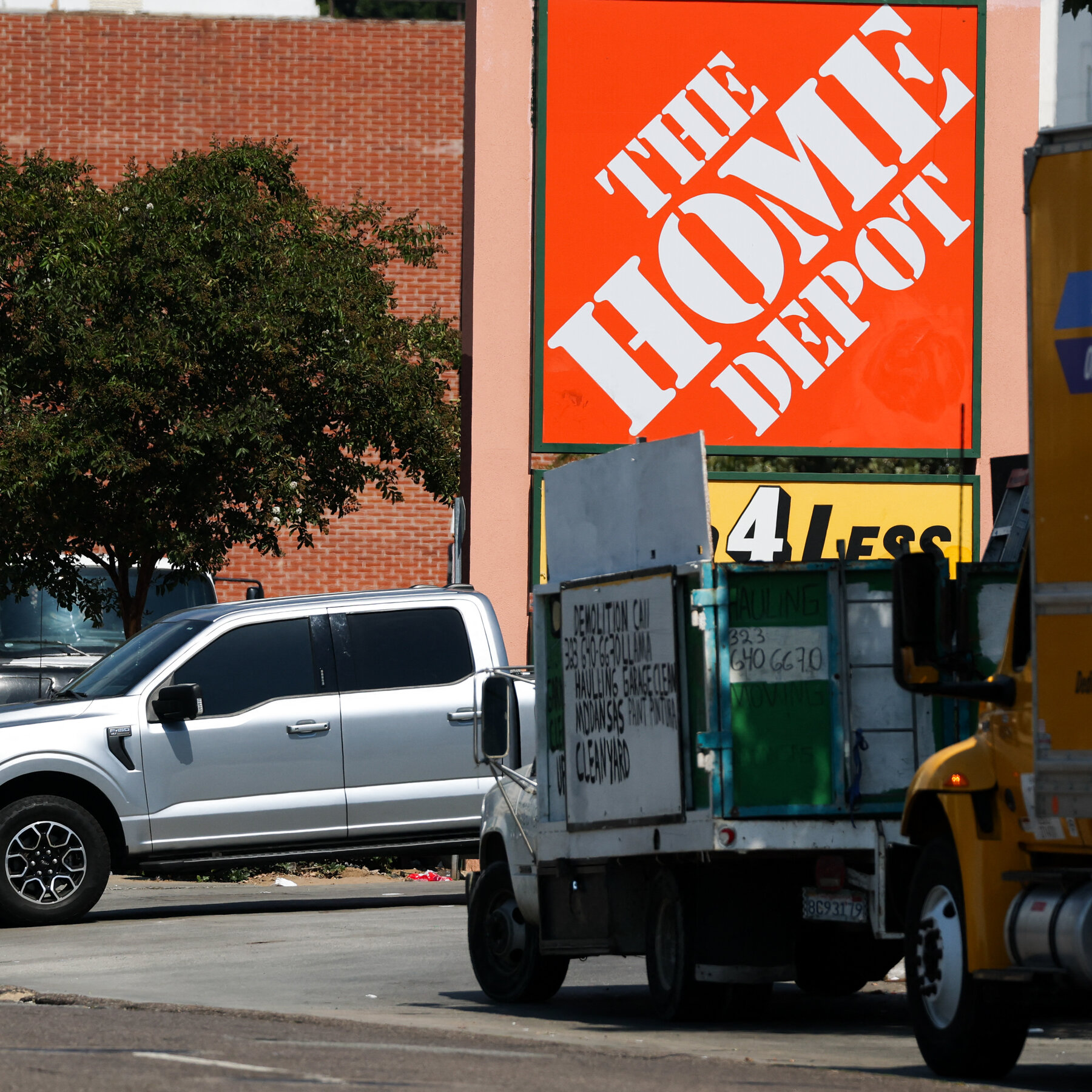 Federal Agents in L.A. Conduct a Big Immigration Raid at a Home Depot