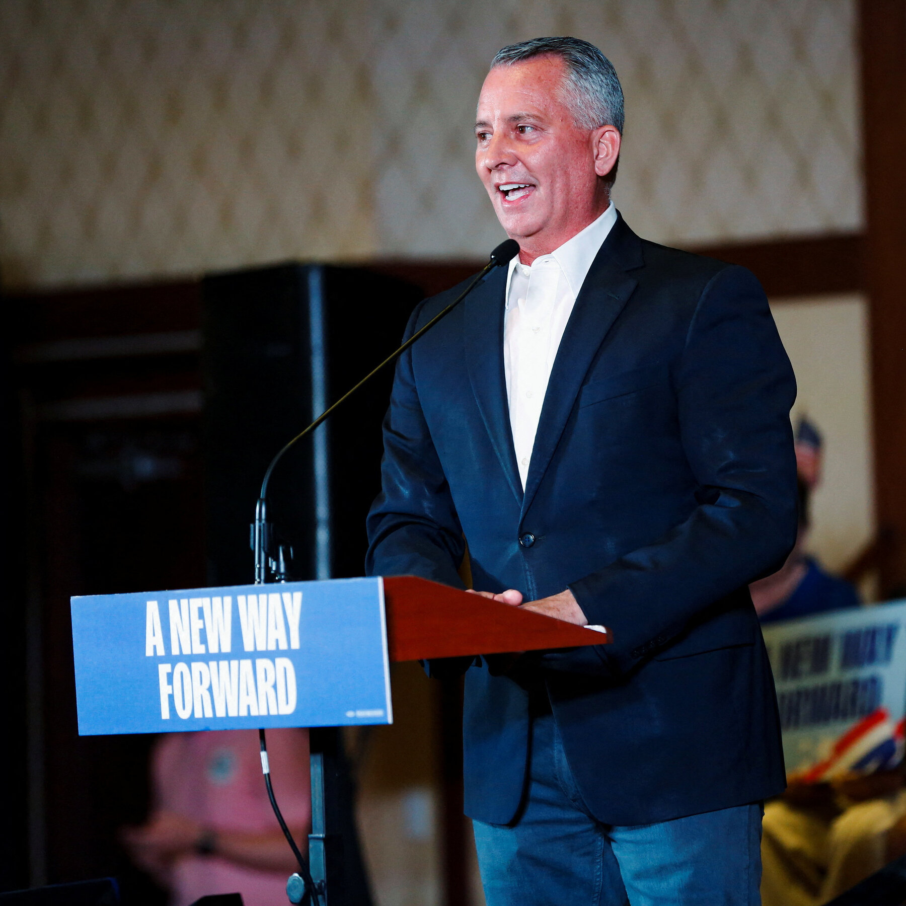 Former G.O.P. Representative Enters Florida’s Governor Race as a Democrat