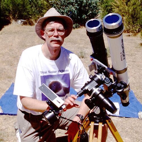 Fred Espenak, Astrophysicist Known as Mr. Eclipse, Dies at 73