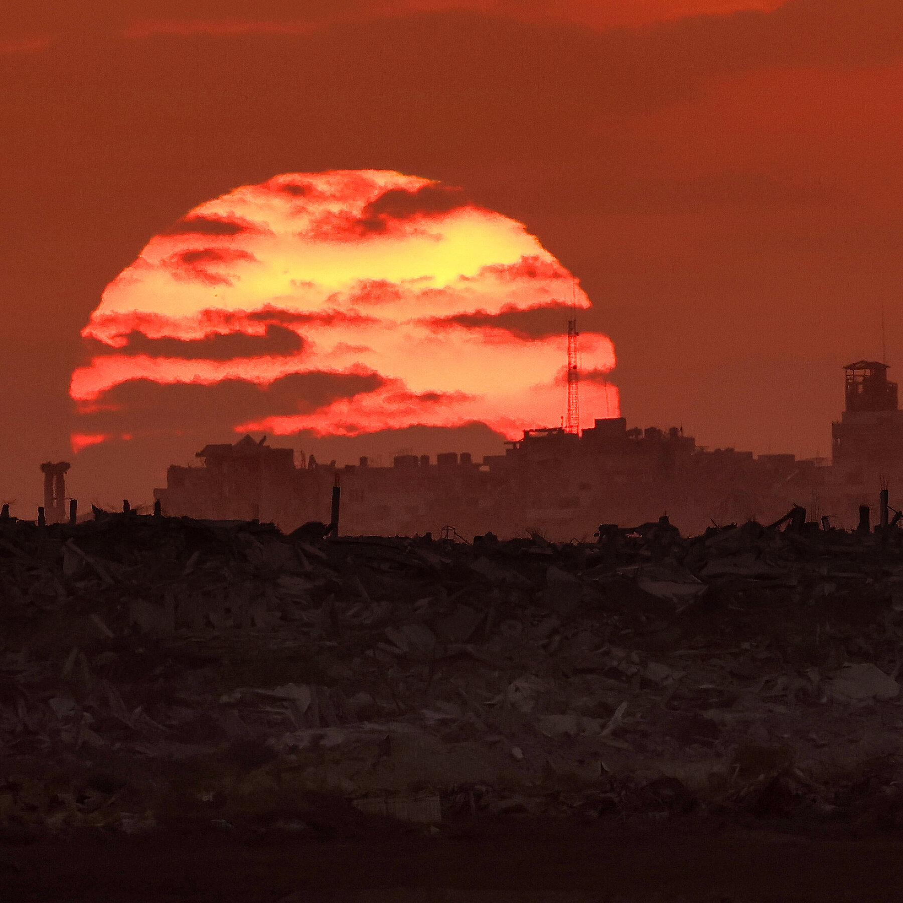 Friday Briefing: Netanyahu Plans to Fully Control Gaza