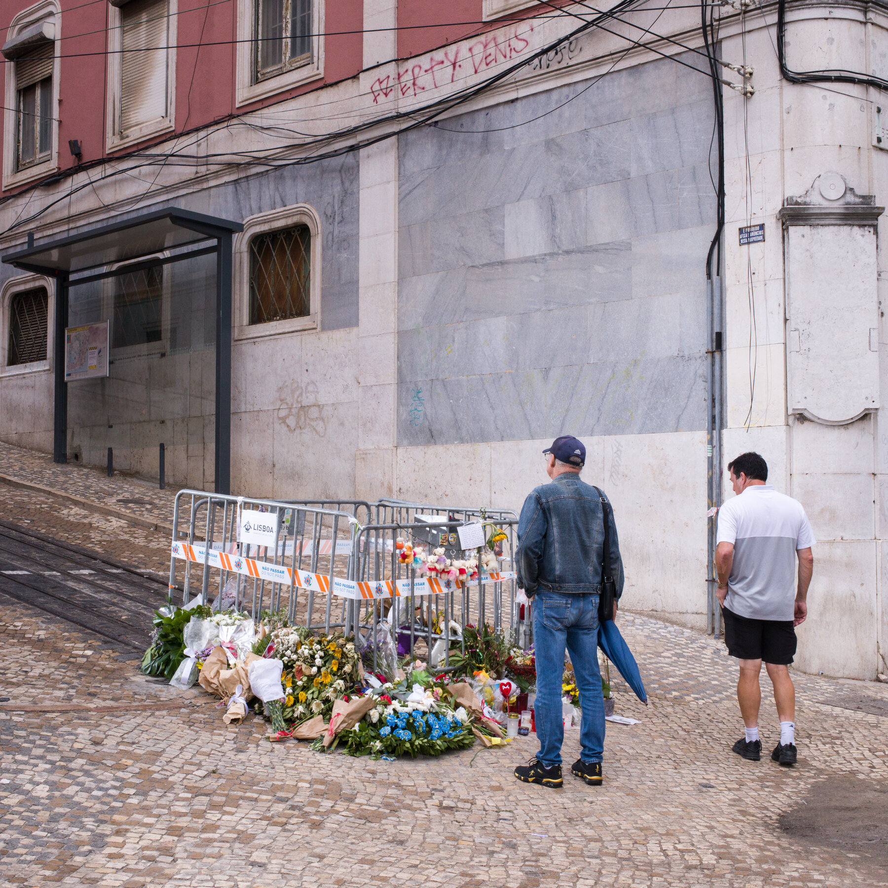 Funicular Crash Has Jarred Lisbon’s Sense of Itself