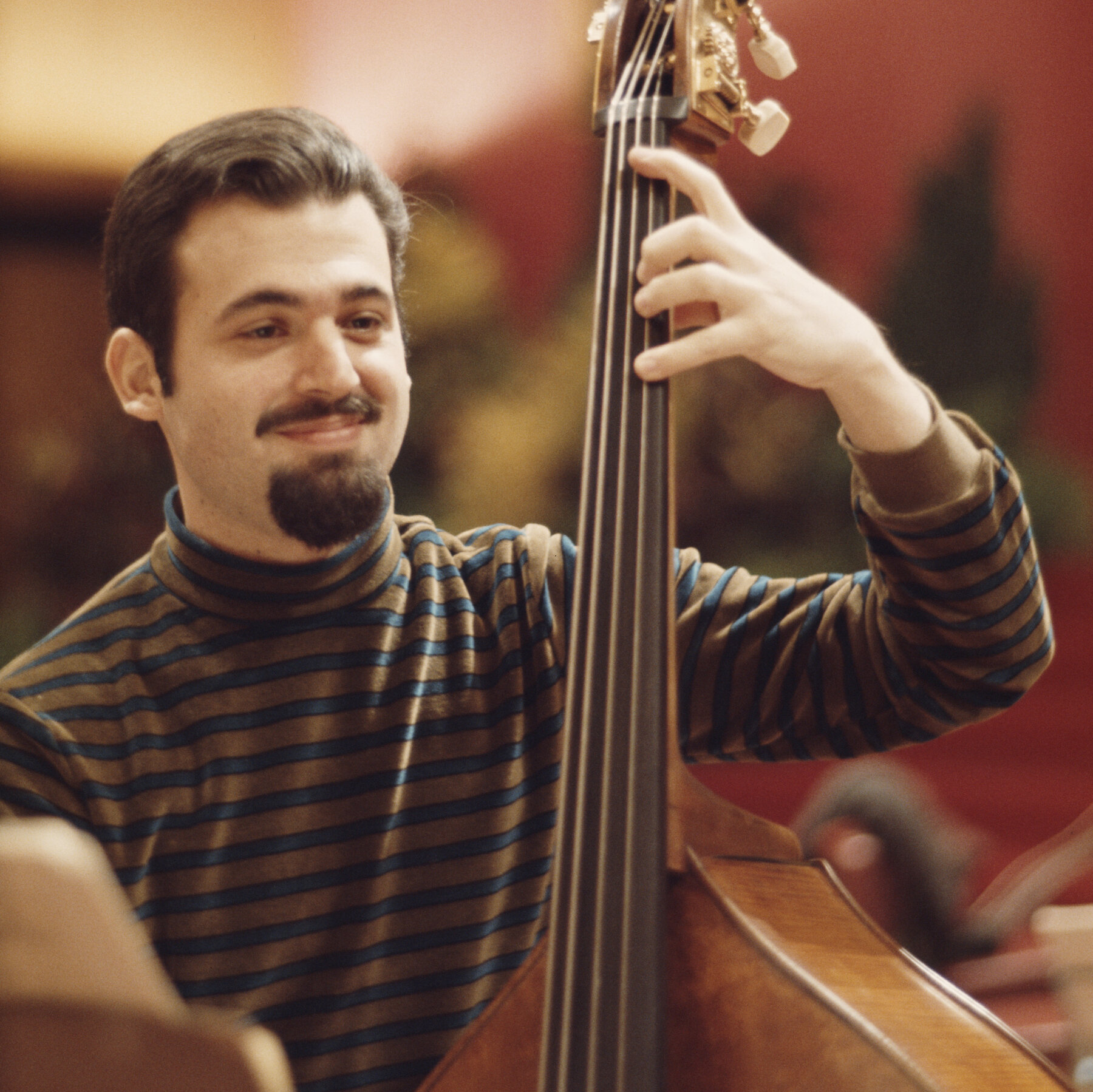 Gary Karr, Virtuoso Who Elevated the Double-Bass, Dies at 83
