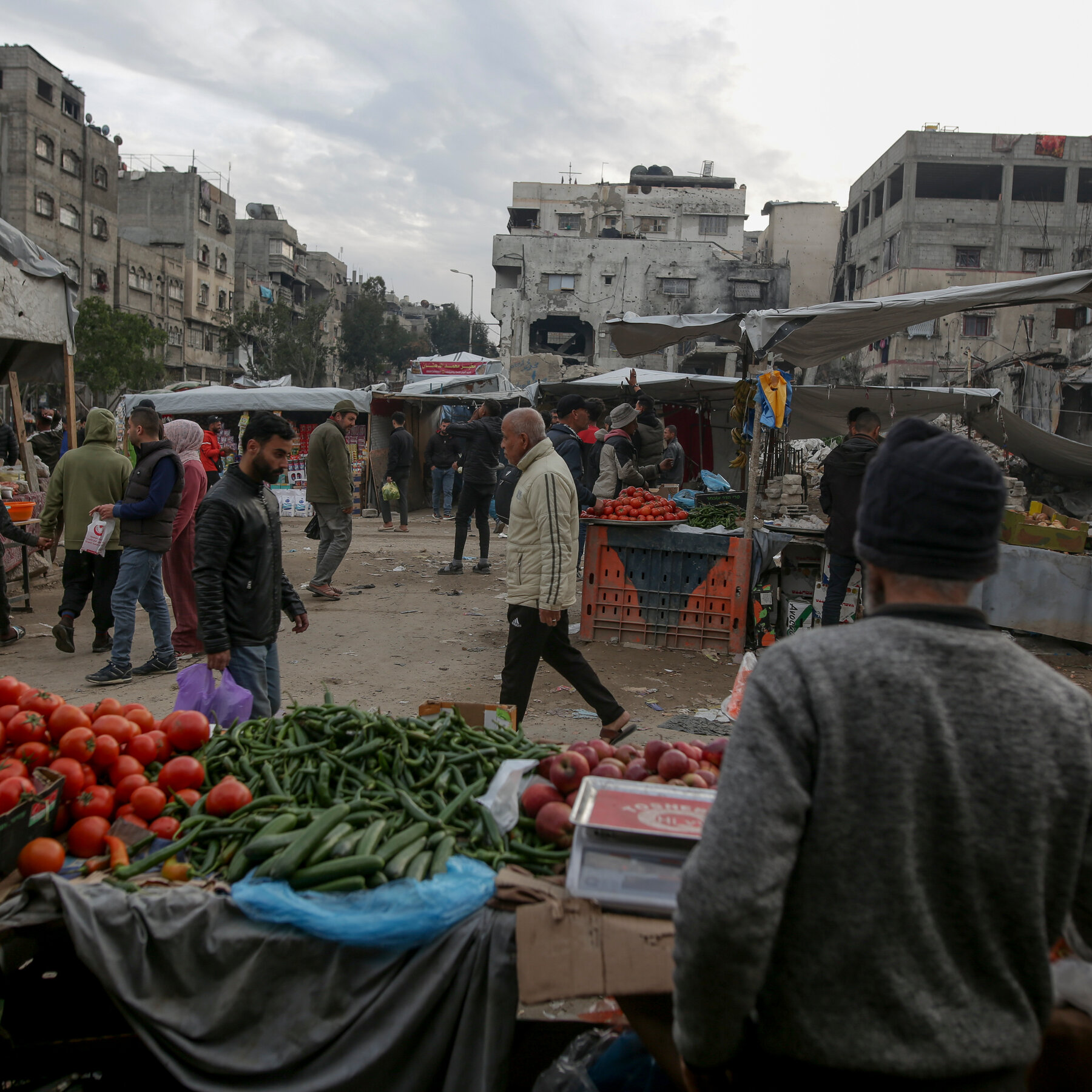 Gazans Worry as Israeli Border Block Sends Food Prices Climbing