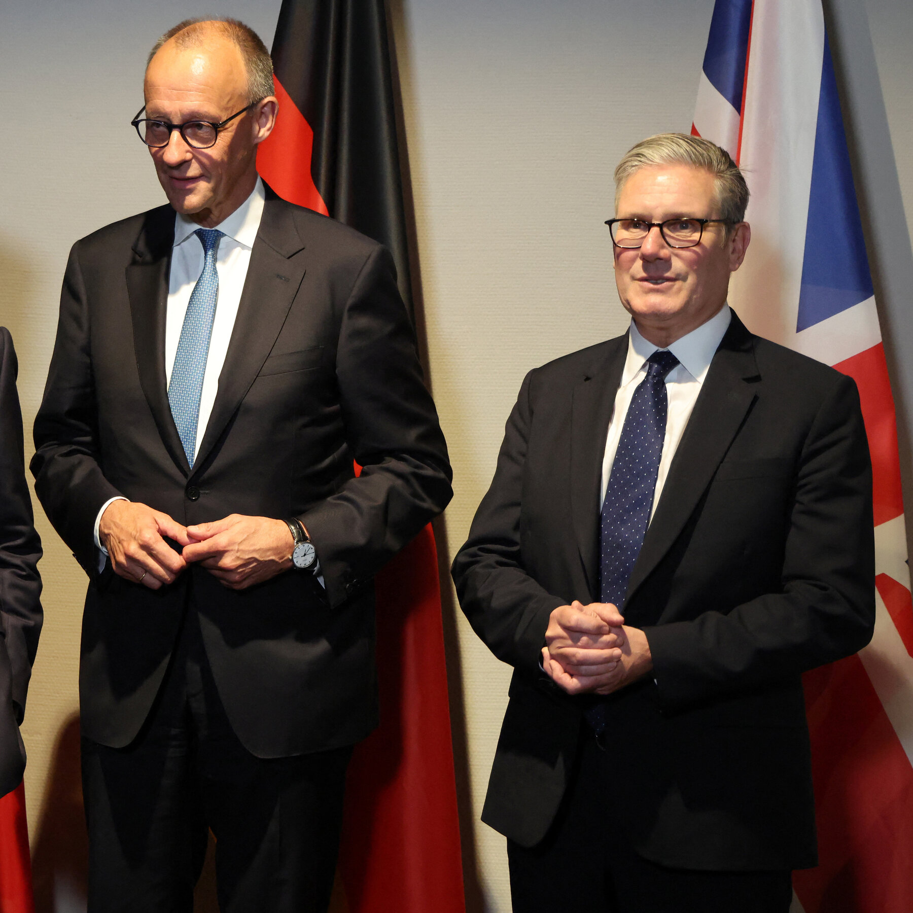 Germany’s Merz and UK’s Starmer Meet to Cement Ties as U.S. Steps Back