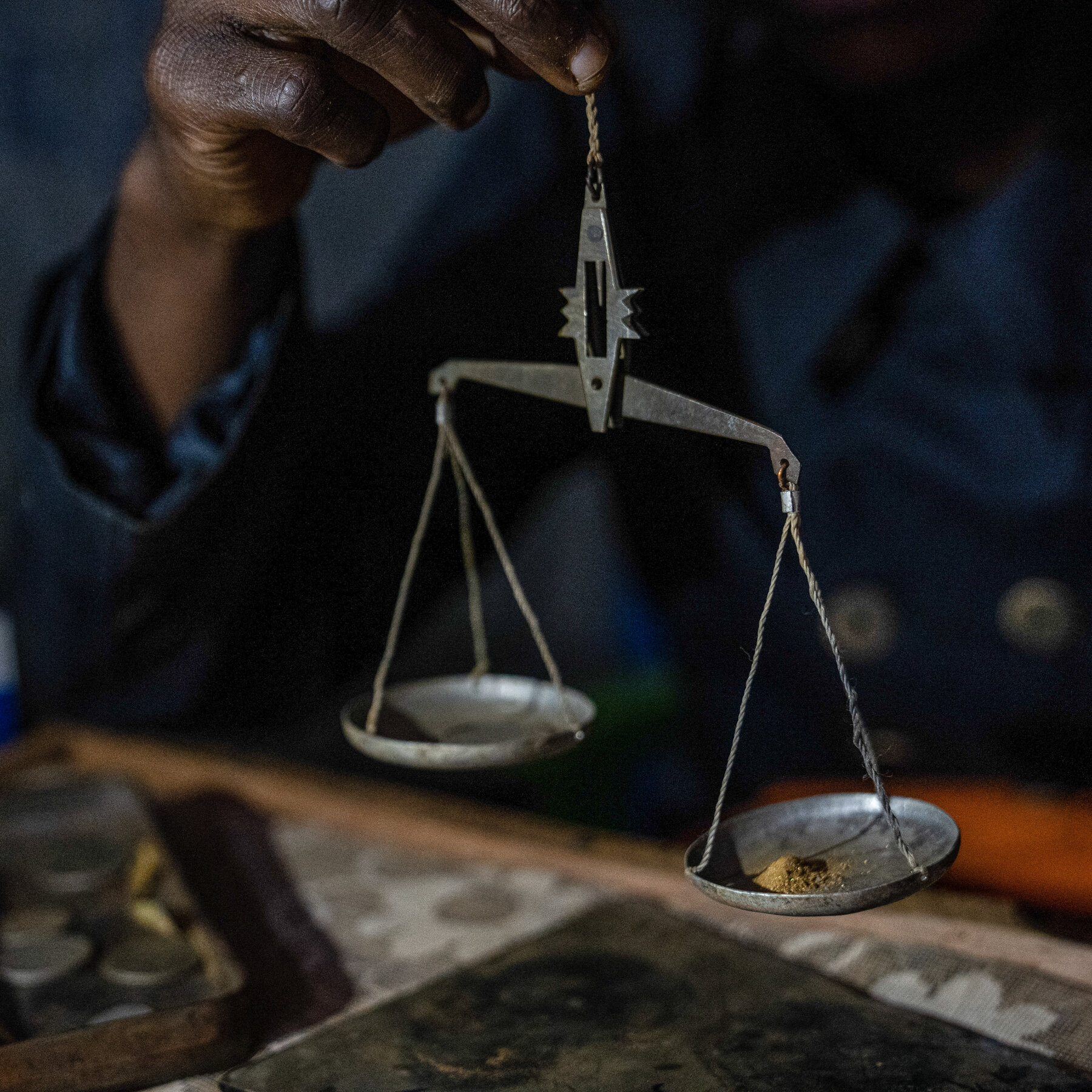Gold Miners Feared Dead in Congo After Landslide