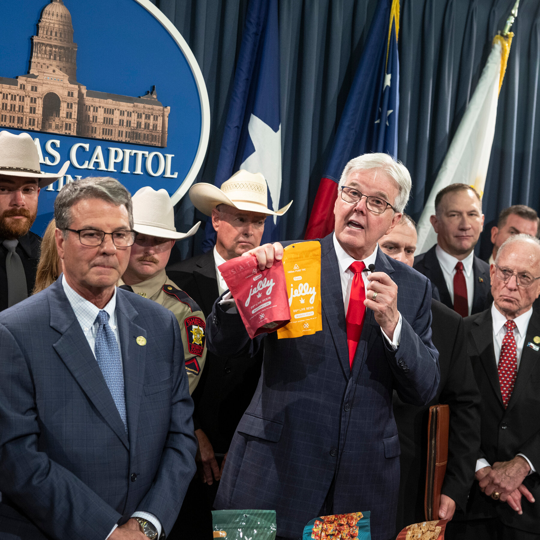 Gov. Greg Abbott Vetoes Ban on Hemp Intoxicants in Texas