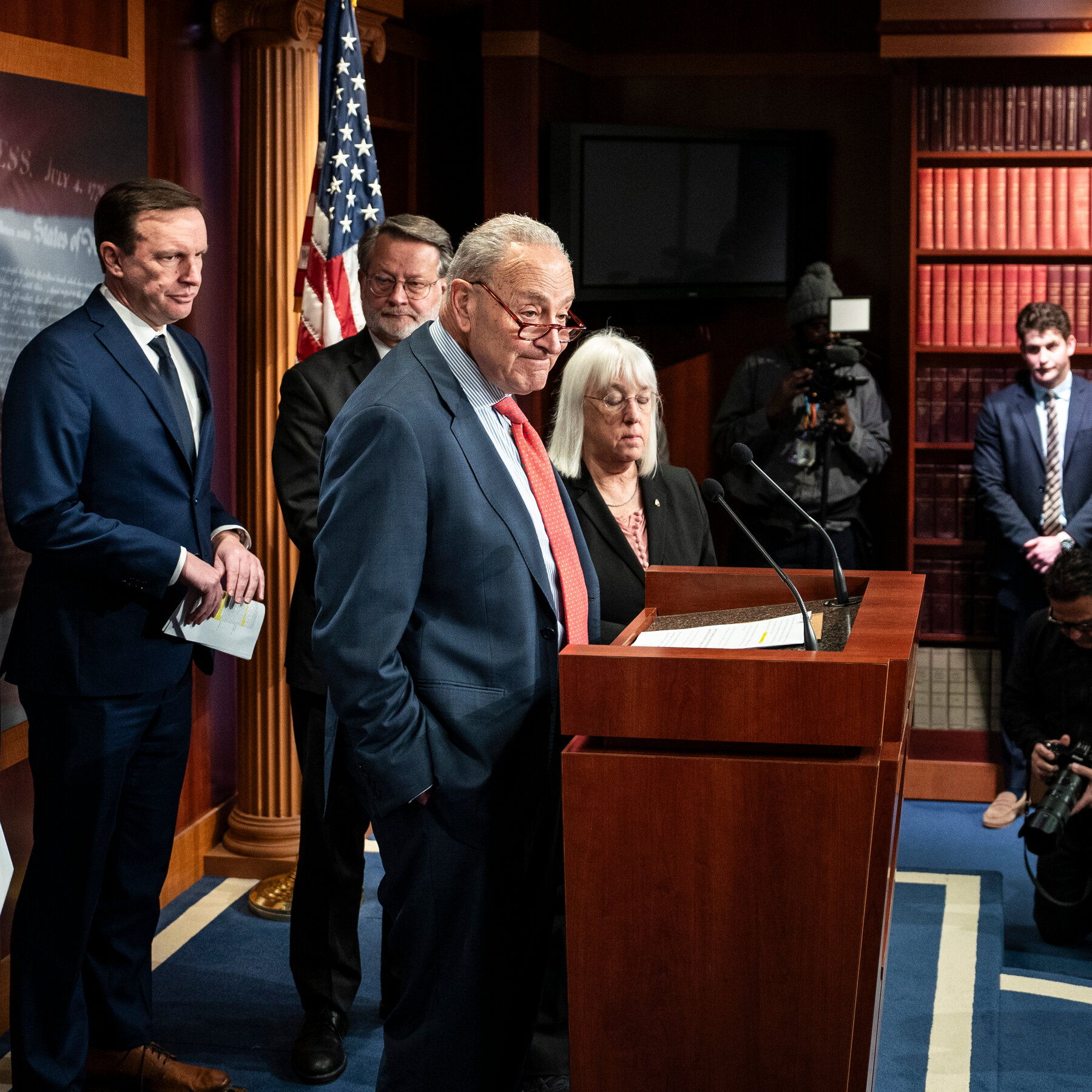 Government Shutdown Nears With Senate Democrats Reluctant to Back Funding Bill