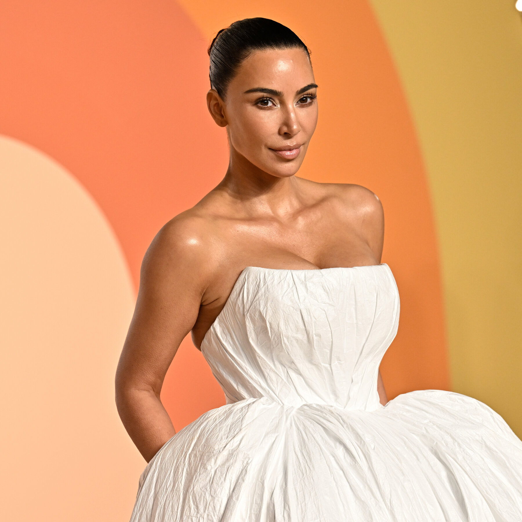‘Grandpa Robbers’ Go on Trial in Paris Over 2016 Kim Kardashian Heist