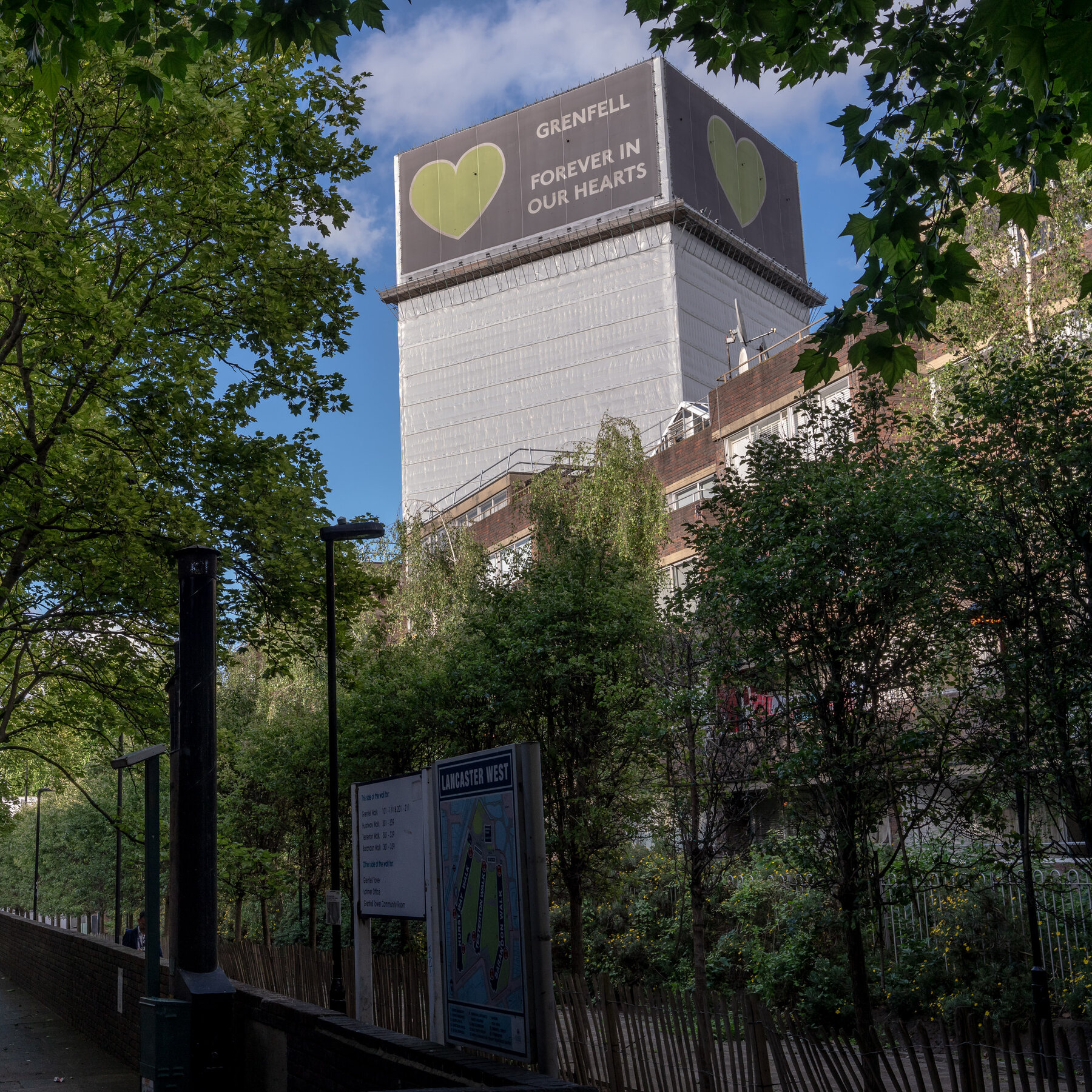 Grenfell Tower, Where Fire Killed 72, Will Be Demolished, Families Say