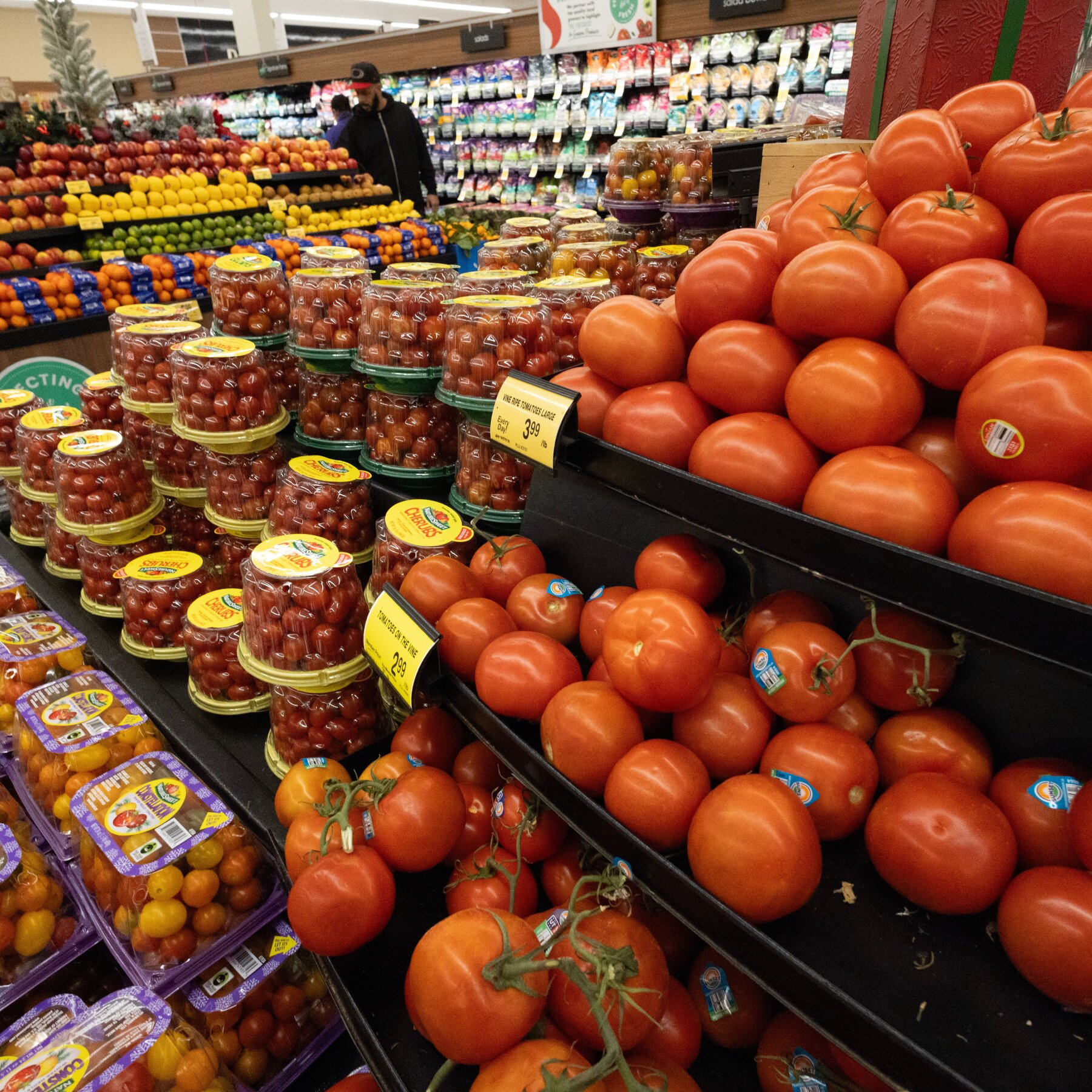 Grocery Shoppers Will Feel the Tariffs First in Produce