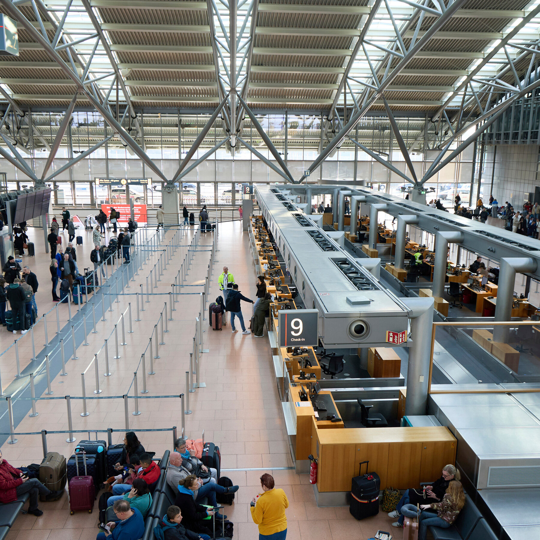 Hamburg Airport Halts All Flights as Ground Staff Strike