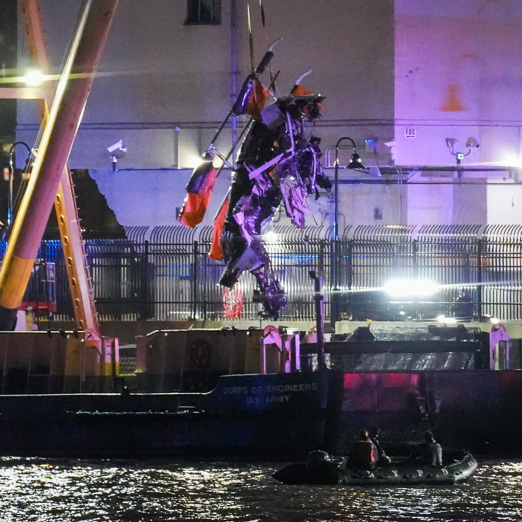 Helicopter Crashes Into Hudson River, Killing Six