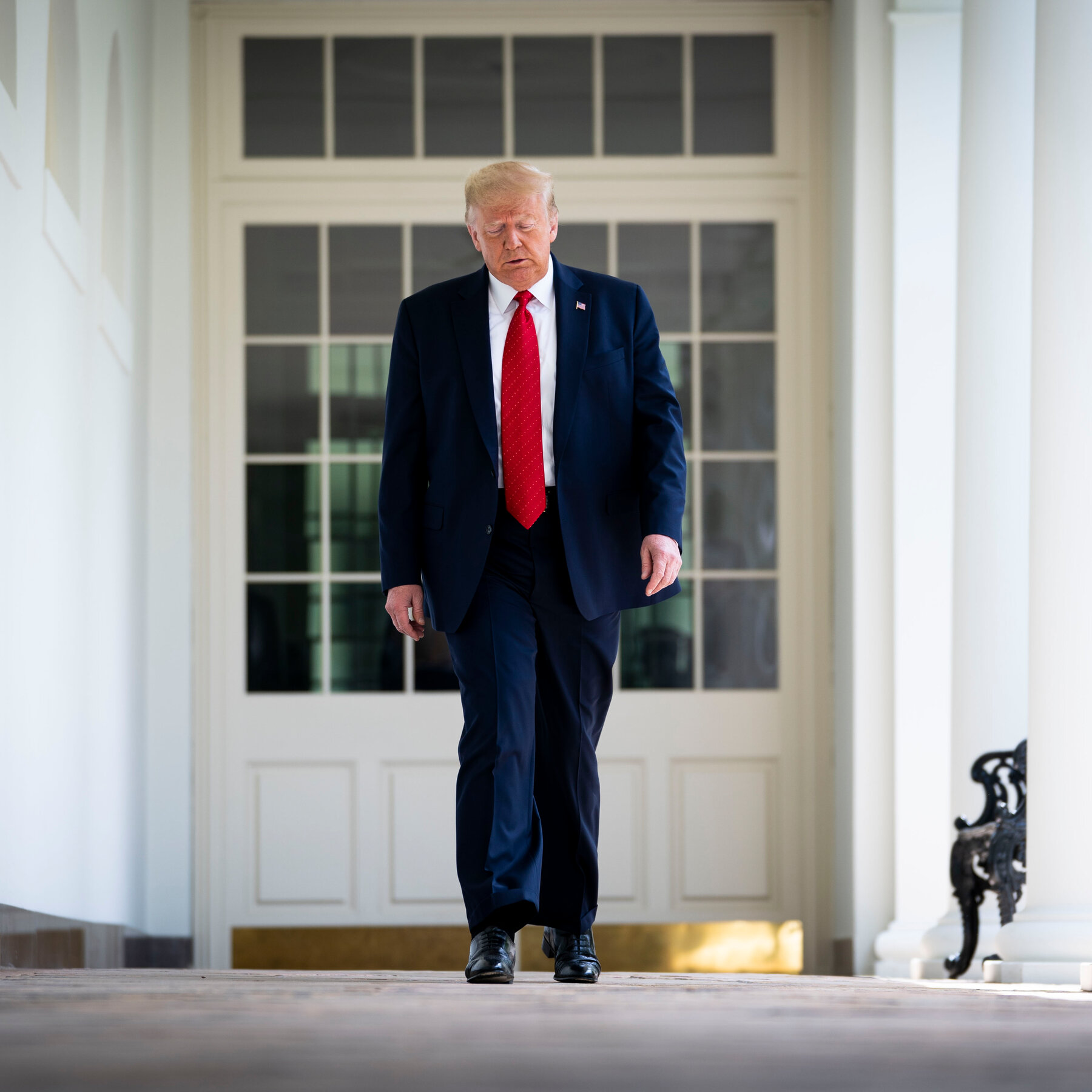 High Stakes and Lack of Details Add to Jitters About Trump Tariffs