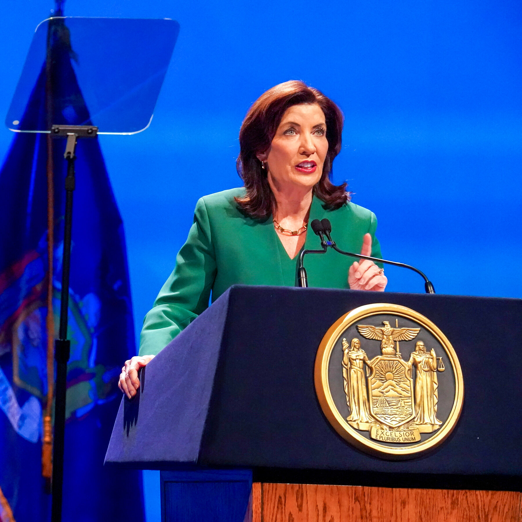 Hochul’s Budget Aims More at Pocketbook Issues Than at Trump