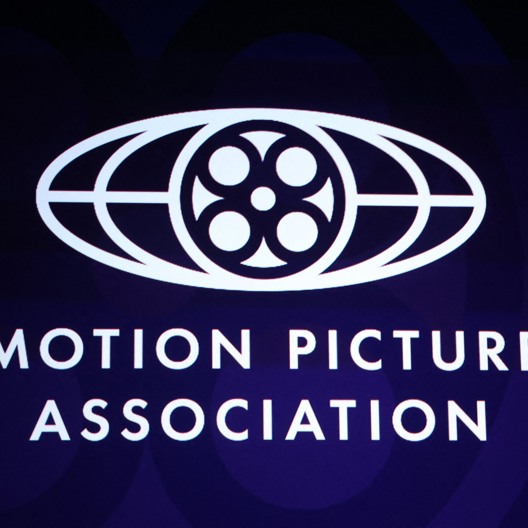 Hollywood Groups Call for Tax Changes After Trump’s Tariff Threat