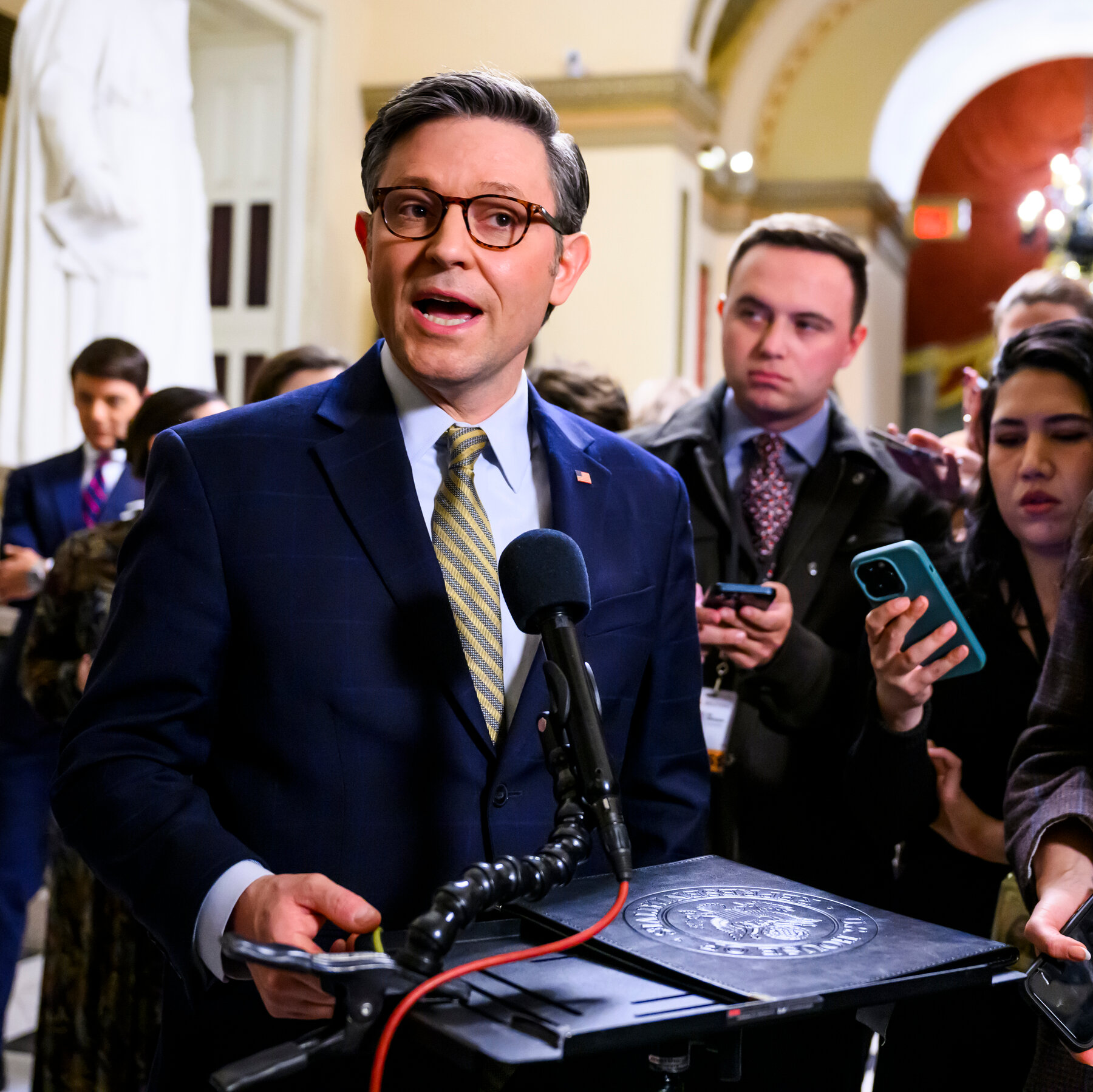 House Passes Bill to Avert Shutdown With Hours to Spare