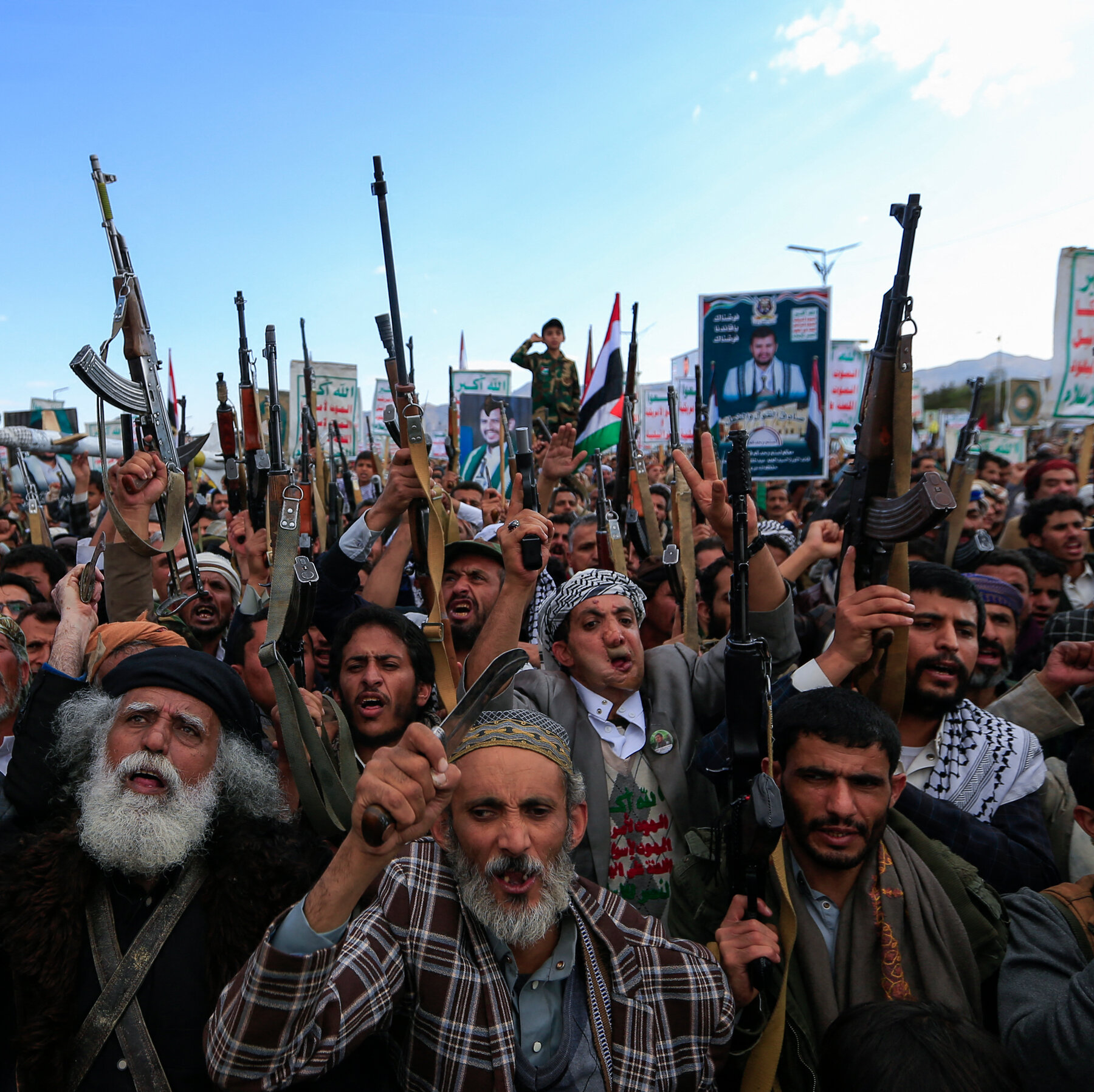 Houthis in Yemen Won’t Be Defeated by Airstrikes Alone, Experts Say