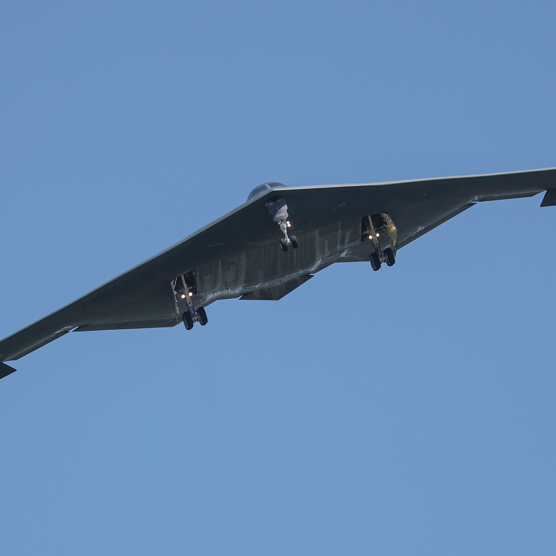 How B-2 Bombers Can Fly to Iran and Back