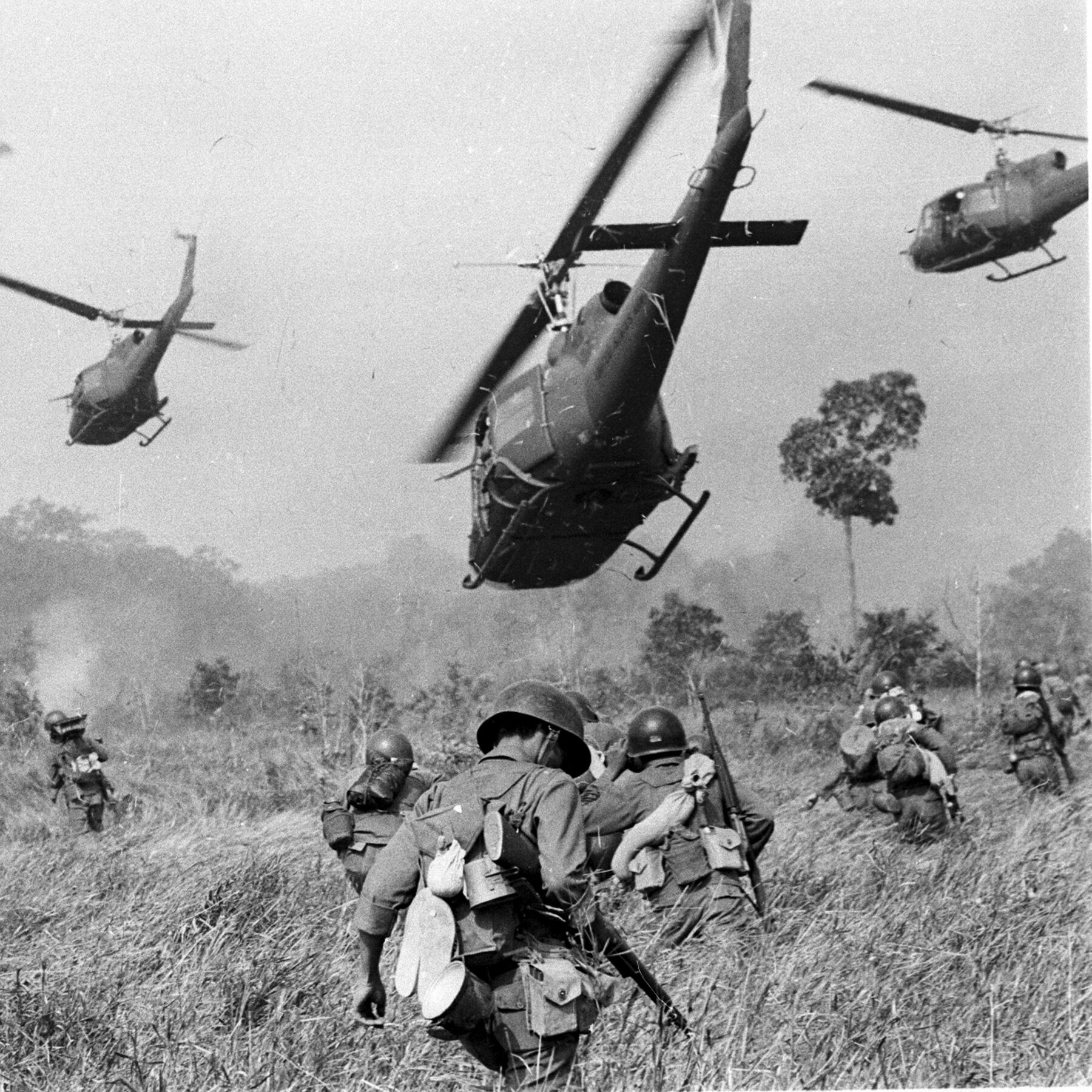 How Photography From the Vietnam War Changed America