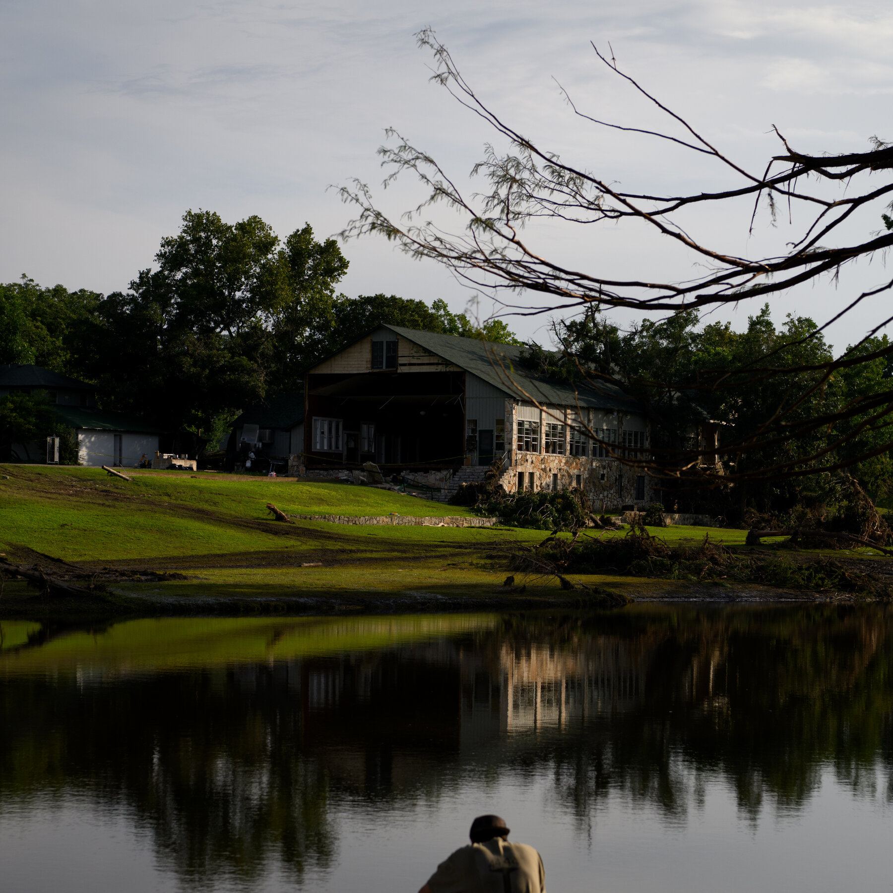 How Two Cabins Turned Into an Epicenter of Grief