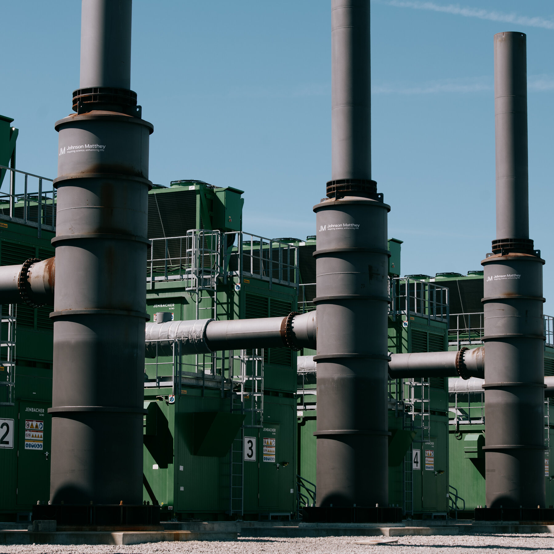 How U.S. Airports Like Pittsburgh’s Generate Electricity On Site to Avoid Heathrow-Like Outages