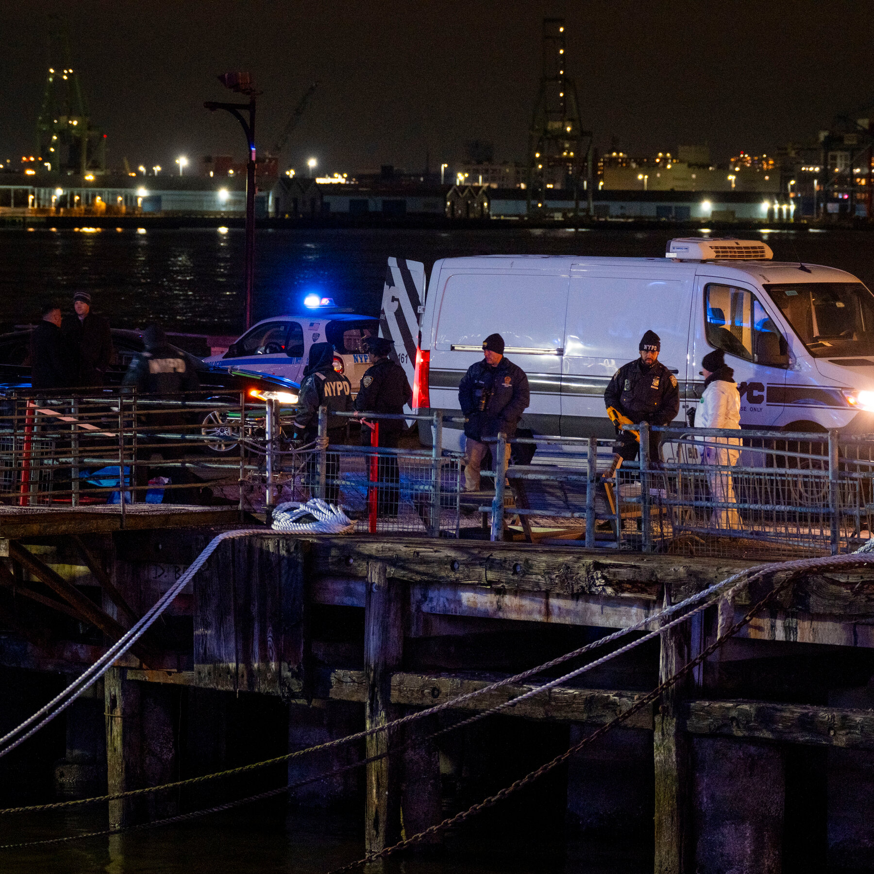 Human Torso Found in Suitcase in the East River Near Manhattan