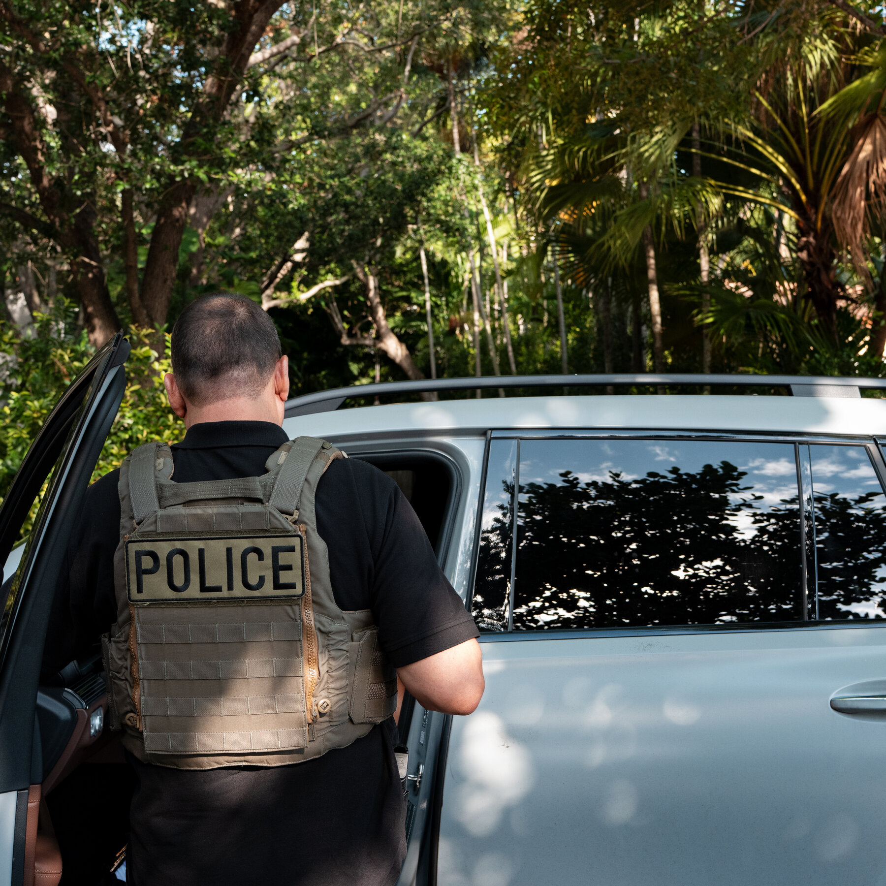 ICE Offers, Then Quickly Withdraws, Cash Bonuses for Swiftly Deporting Immigrants