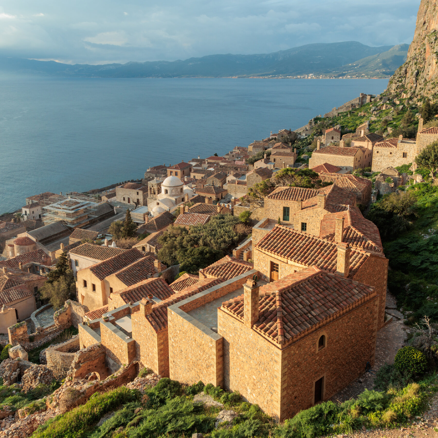 In a Medieval Greek Fortress, Residents Feud Over ‘Pharaonic’ Cable Car Plan