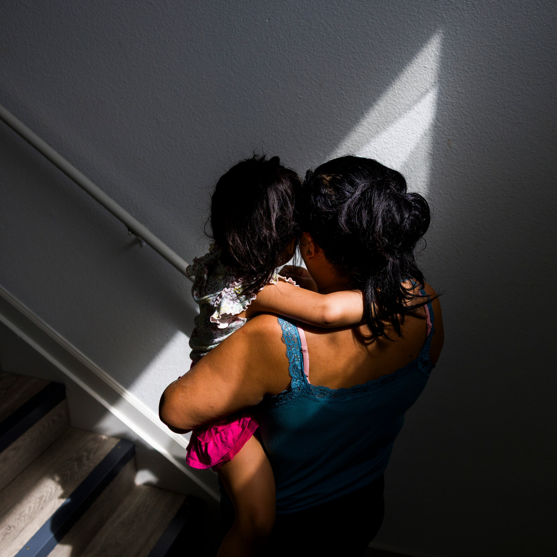 In Aurora, Colo., a Split Over the Biggest Threat to the City: Migrants or Trump?