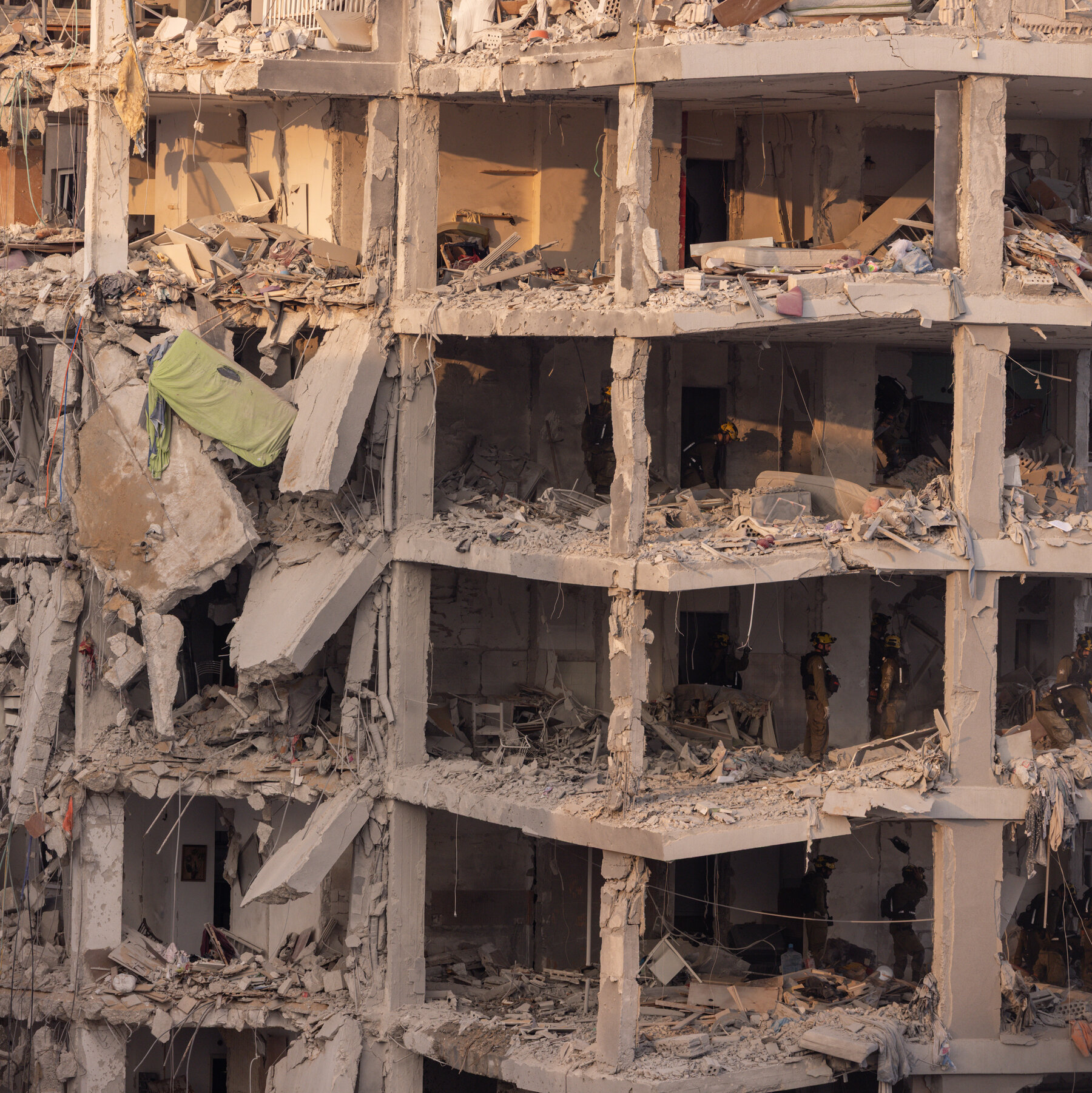 In Bat Yam, south of Tel Aviv, Iran’s missile barrages killed at least six people.