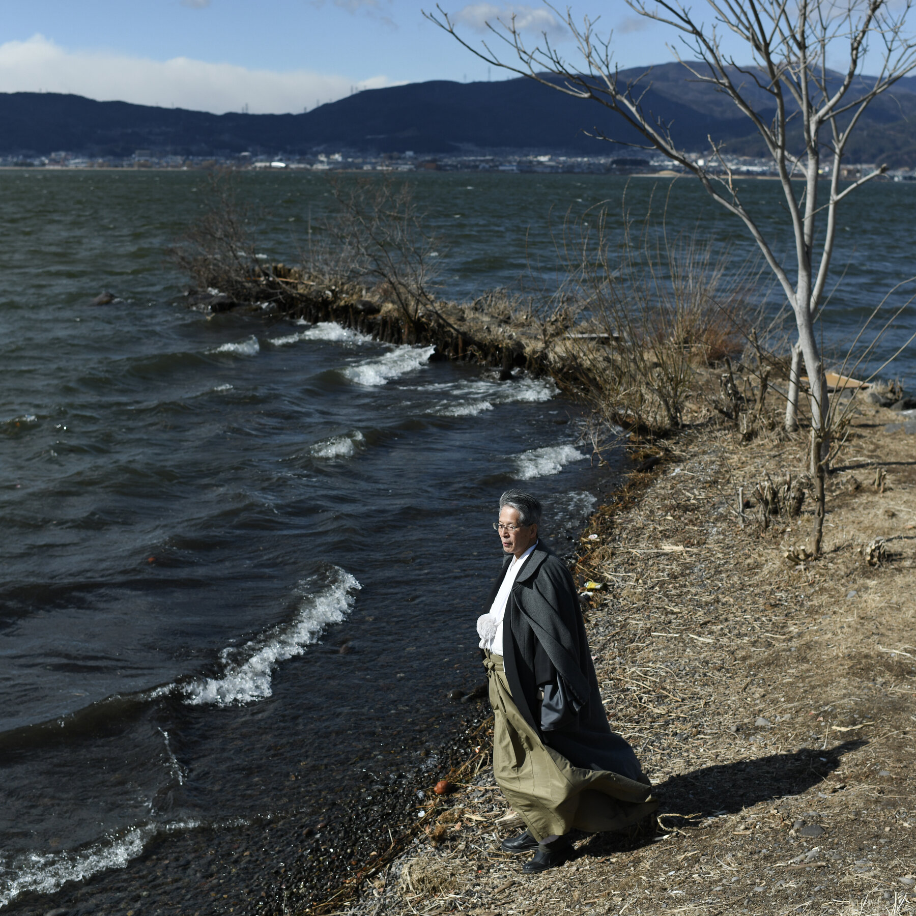 In Japan, an Iceless Lake and an Absent God Sound an Ancient Warning
