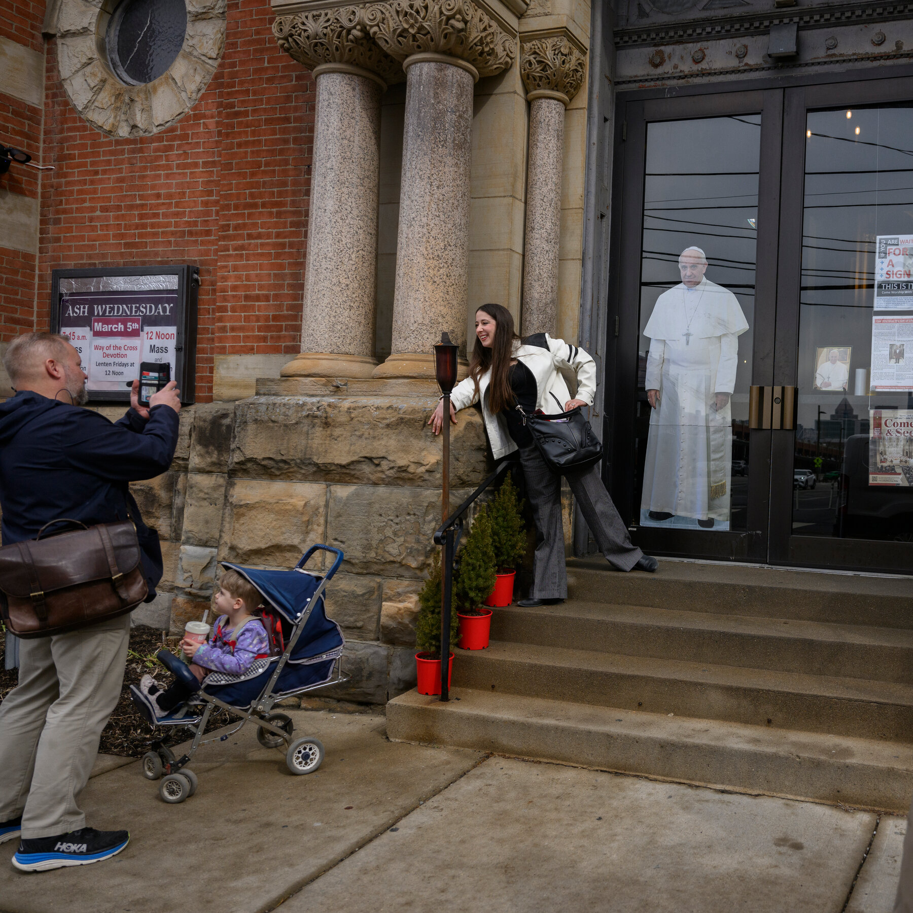 In Pittsburgh, Many Sentiments About Pope’s Health Reflect Concern, Not Closeness
