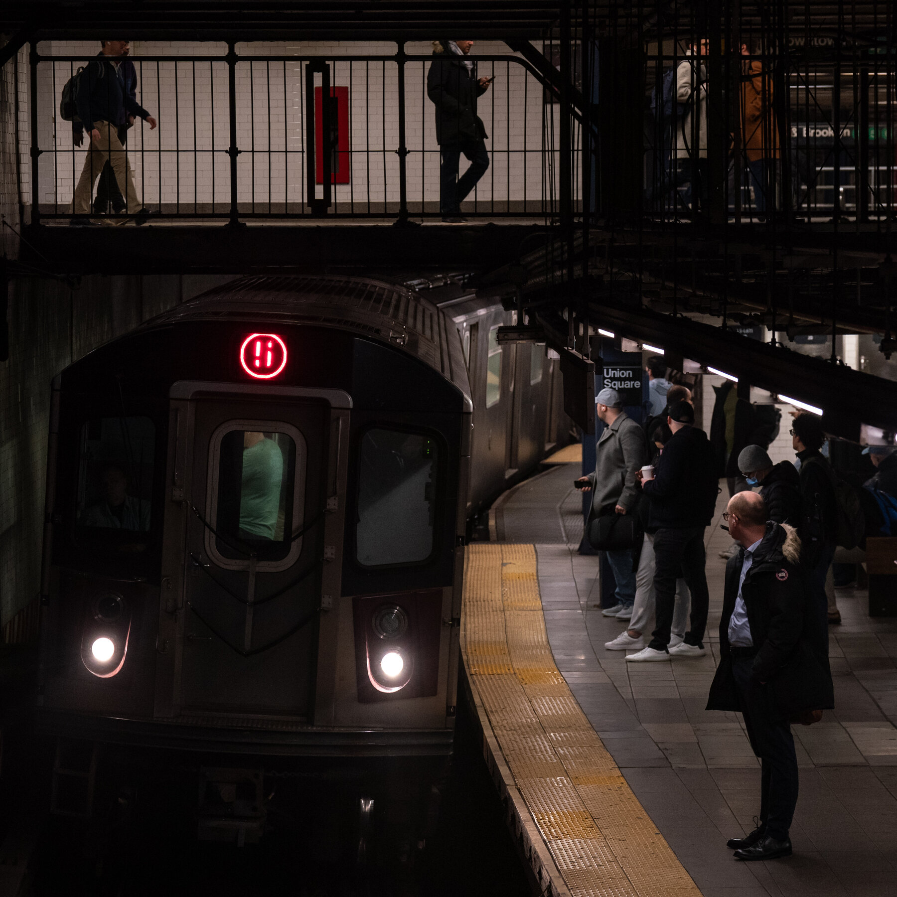 In Rebuttal to Trump Official, M.T.A. Says Subway Is Getting Safer
