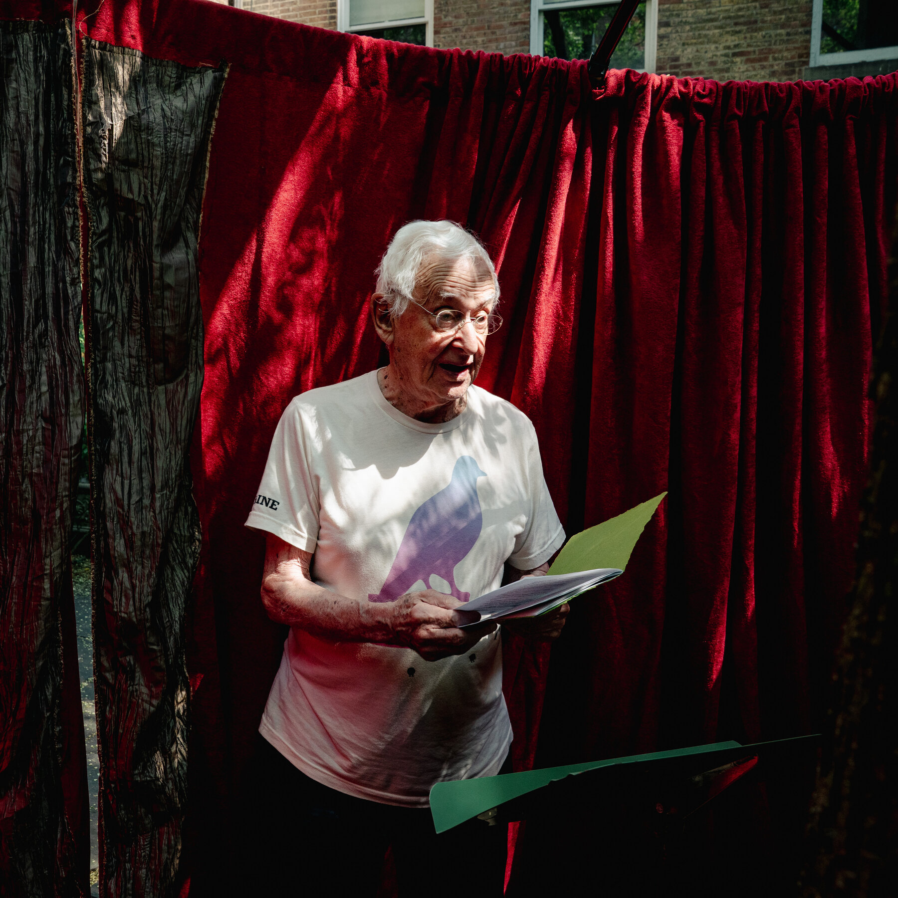 In the Intimate ‘Arborlogues,’ You Perform for a Tree